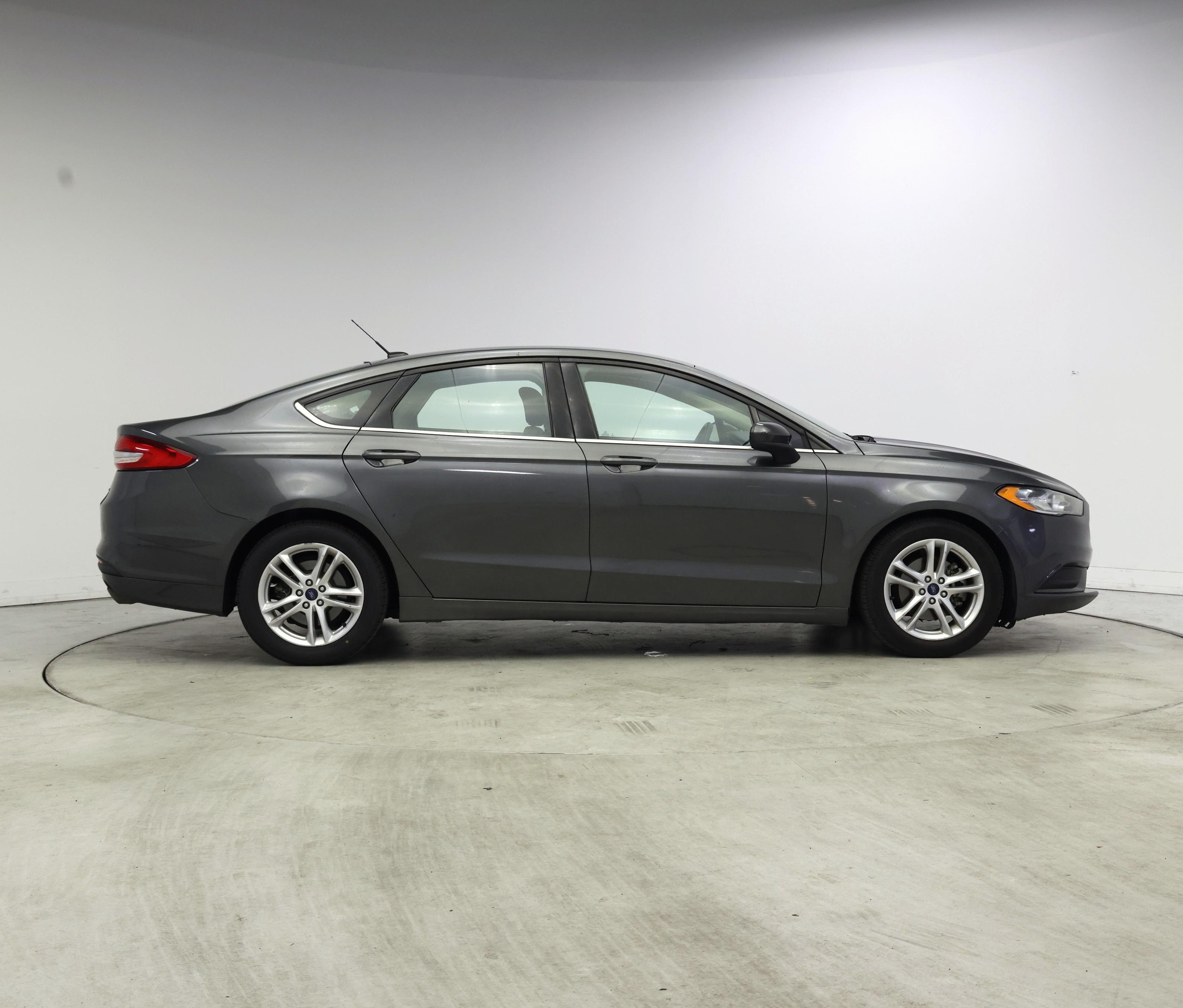 Thumbnail: 2018 Ford Fusion - 7