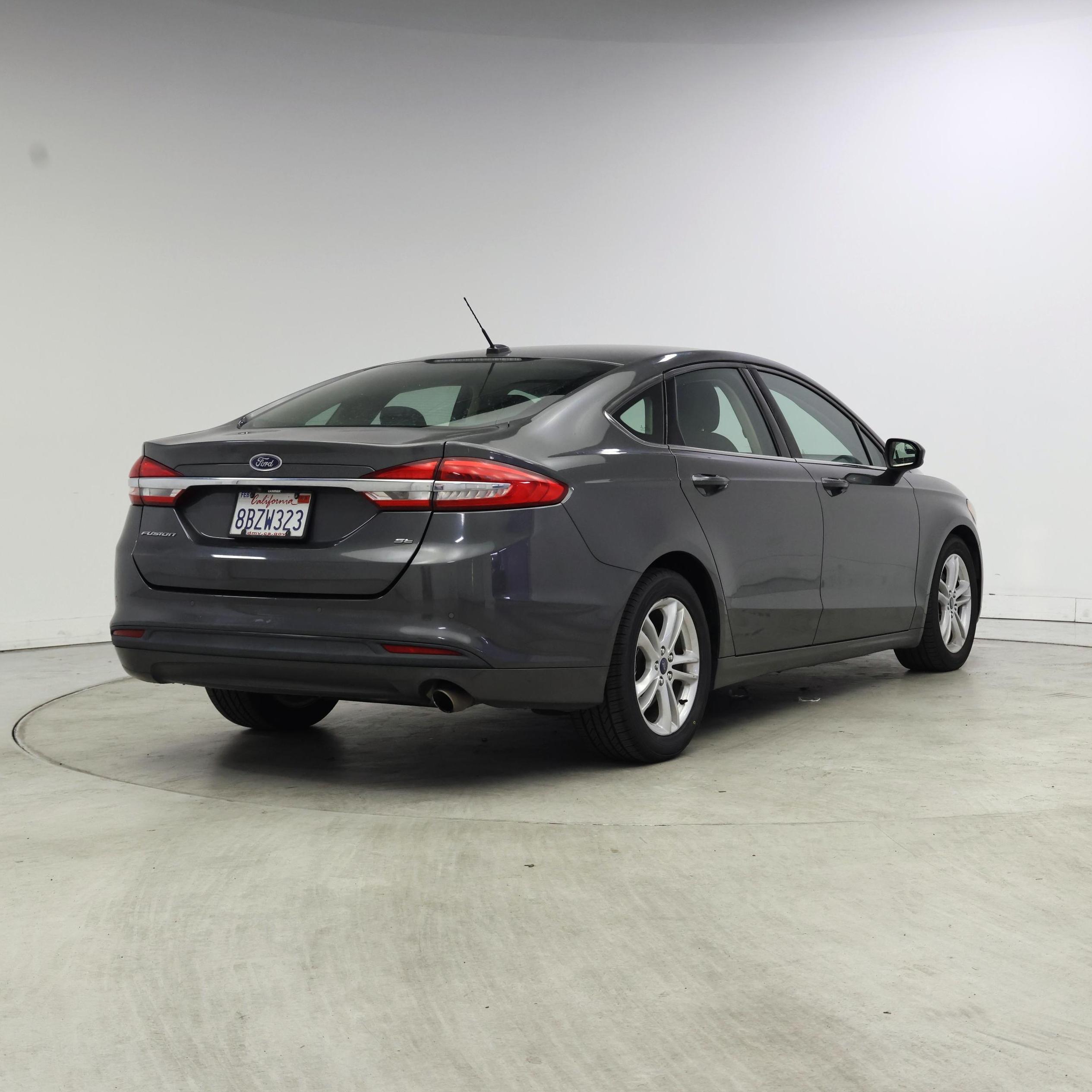 Thumbnail: 2018 Ford Fusion - 8