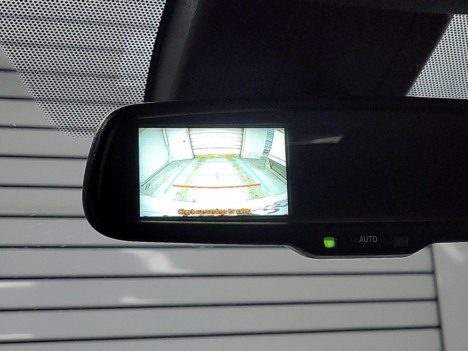 Thumbnail: 2018 Toyota C-HR - 13