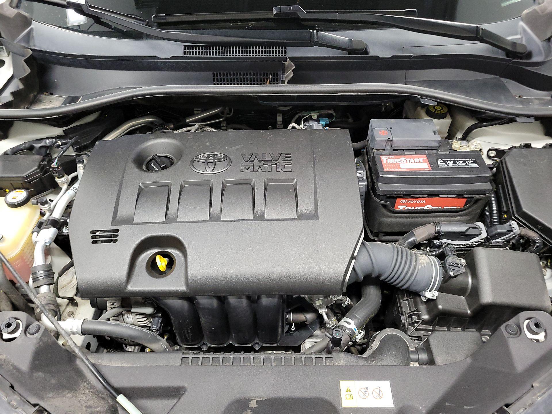 Thumbnail: 2018 Toyota C-HR - 19