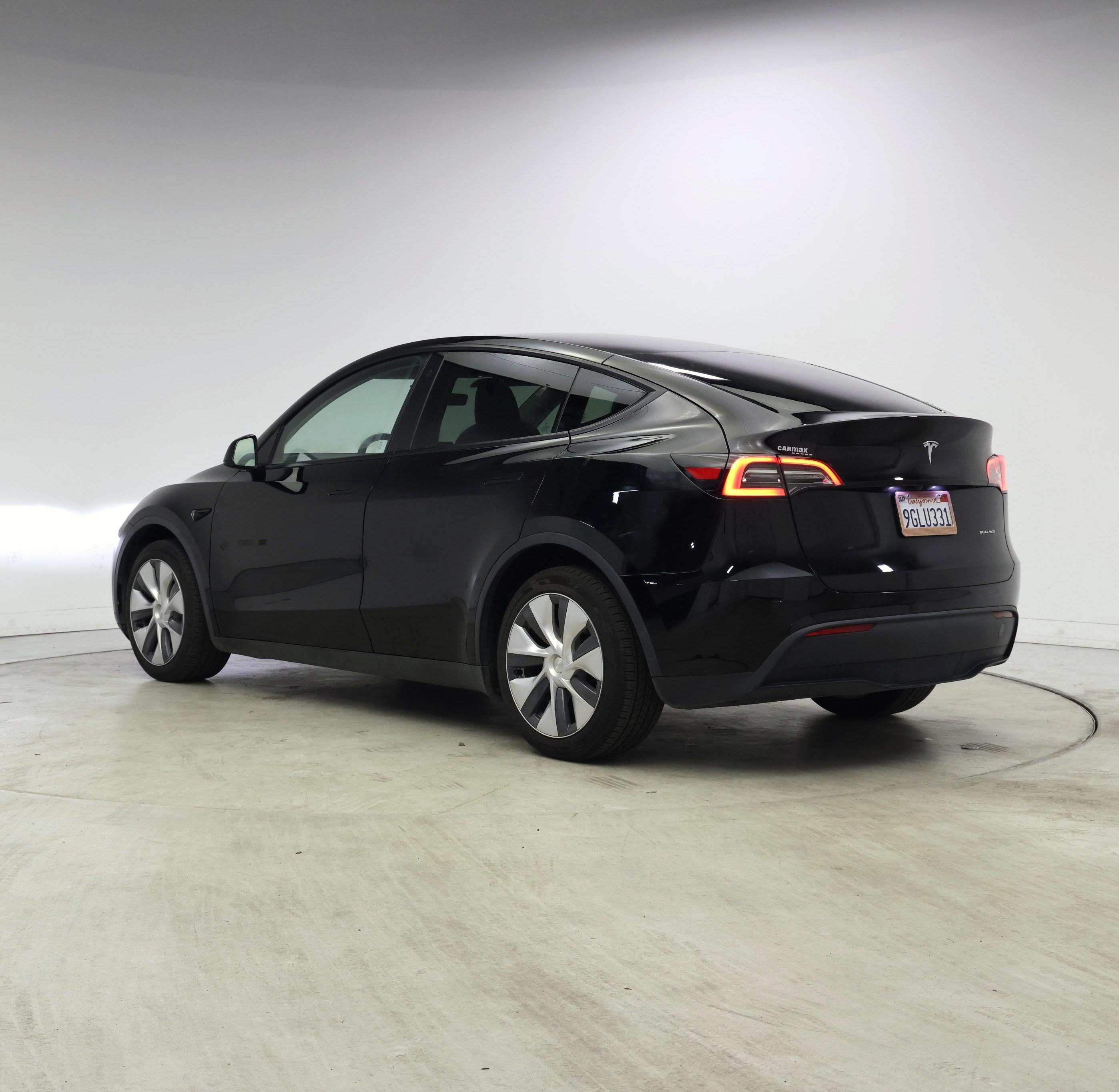 Thumbnail: 2023 Tesla Model Y - 2