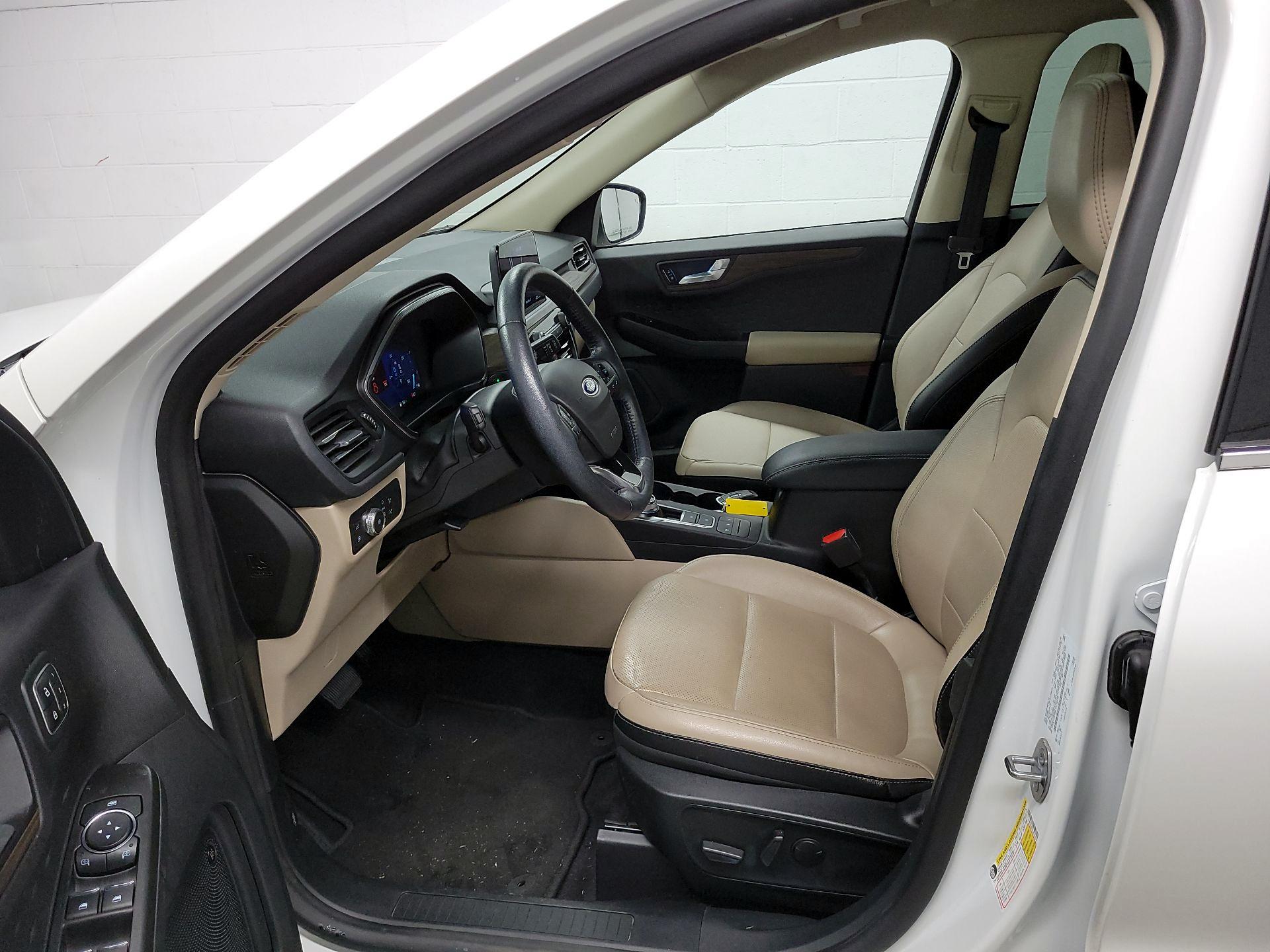 Thumbnail: 2020 Ford Escape - 11