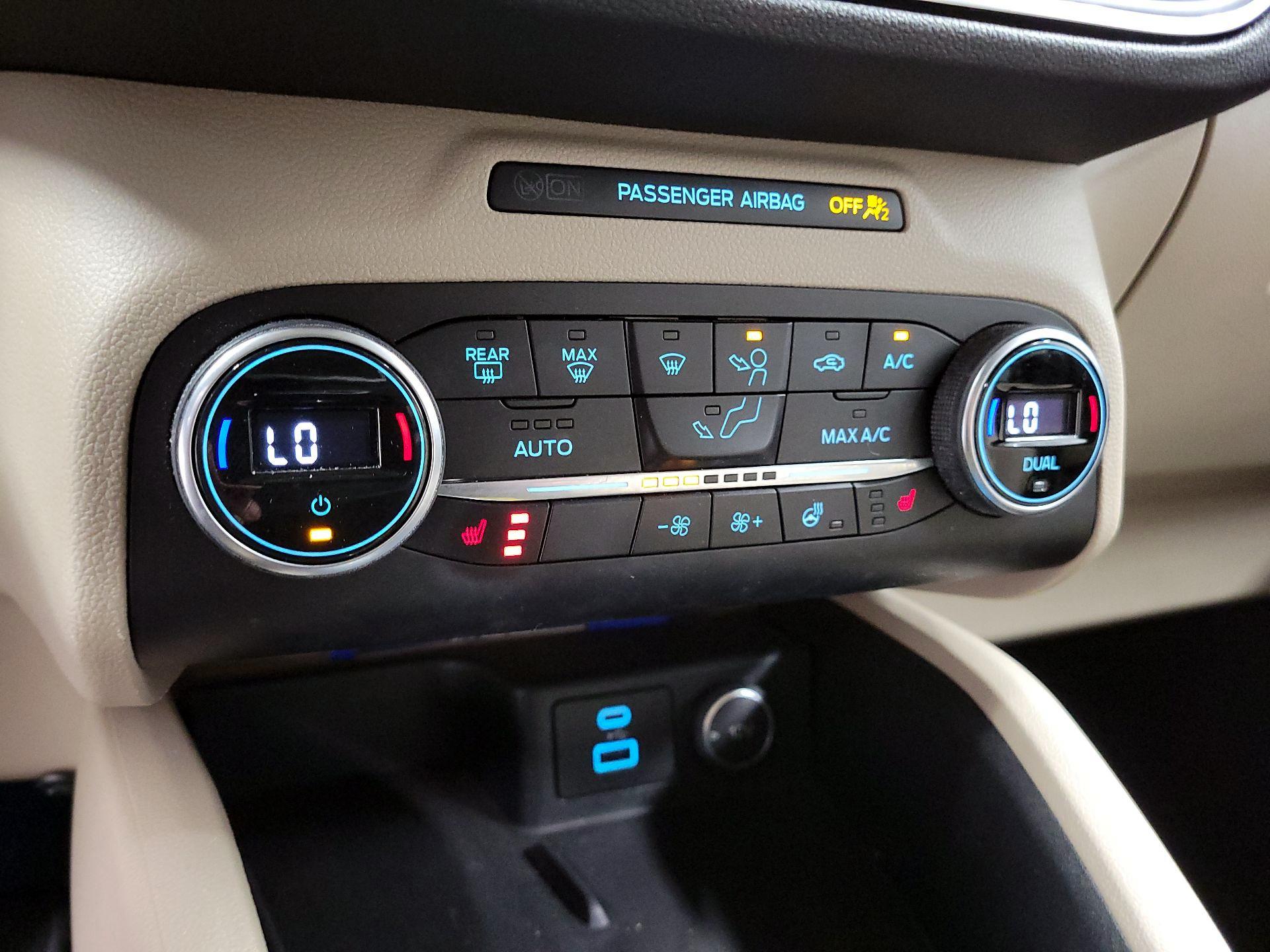 Thumbnail: 2020 Ford Escape - 17