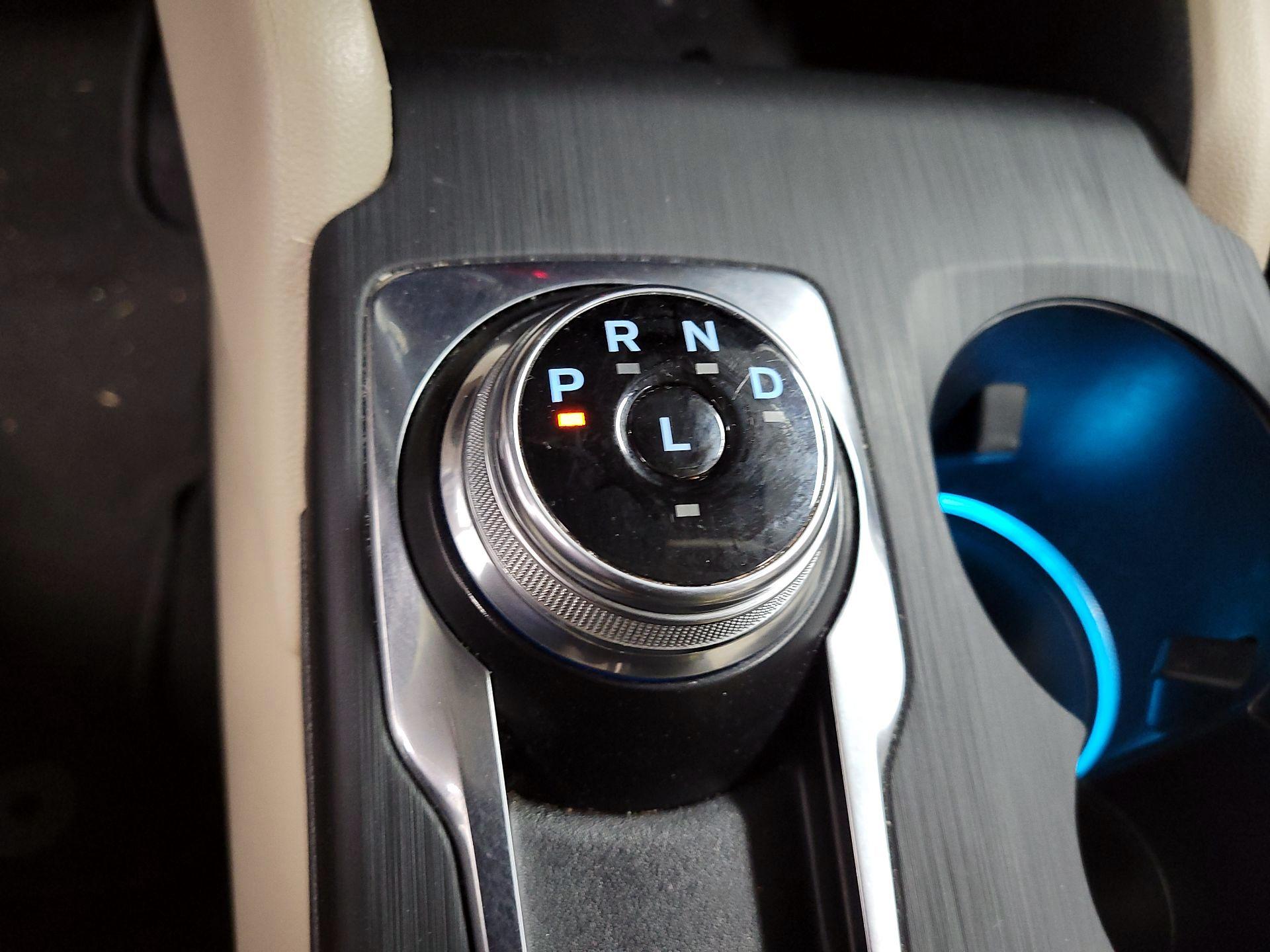 Thumbnail: 2020 Ford Escape - 18