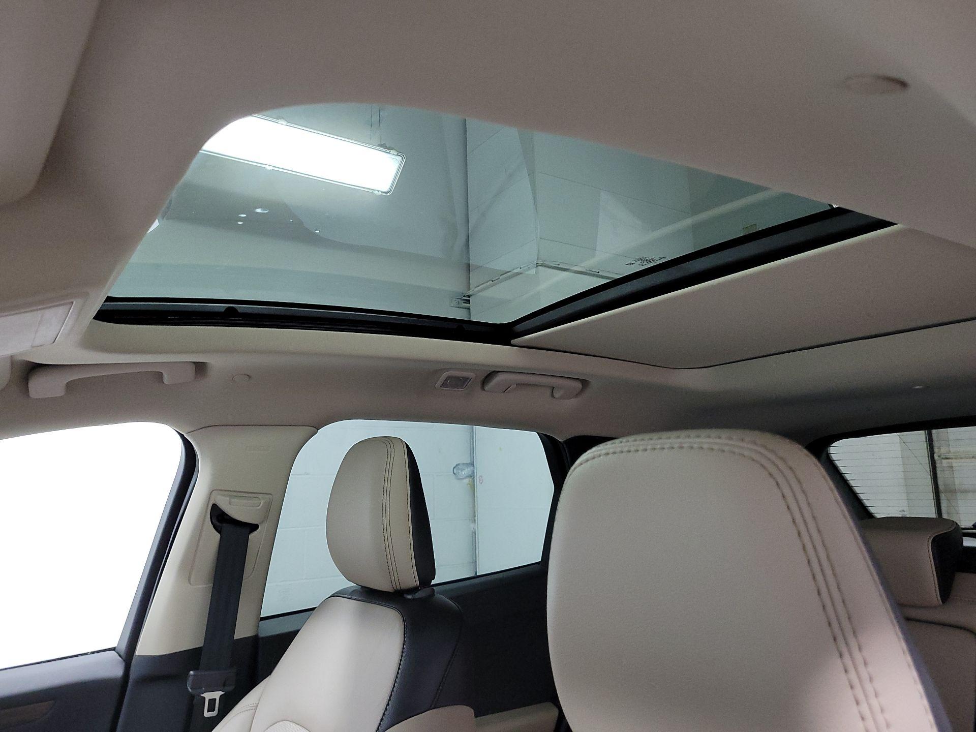 Thumbnail: 2020 Ford Escape - 20