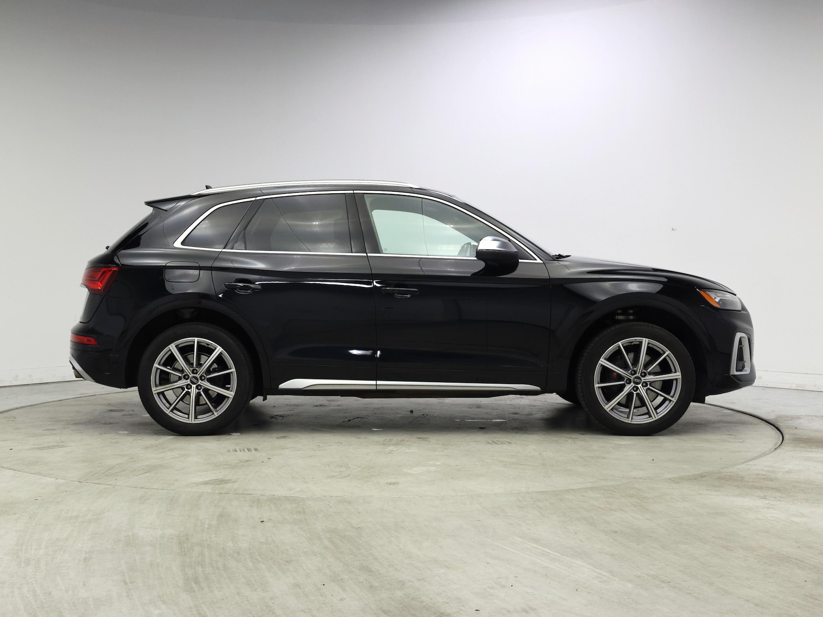 2022 Audi SQ5 Premium Plus - Photo 8