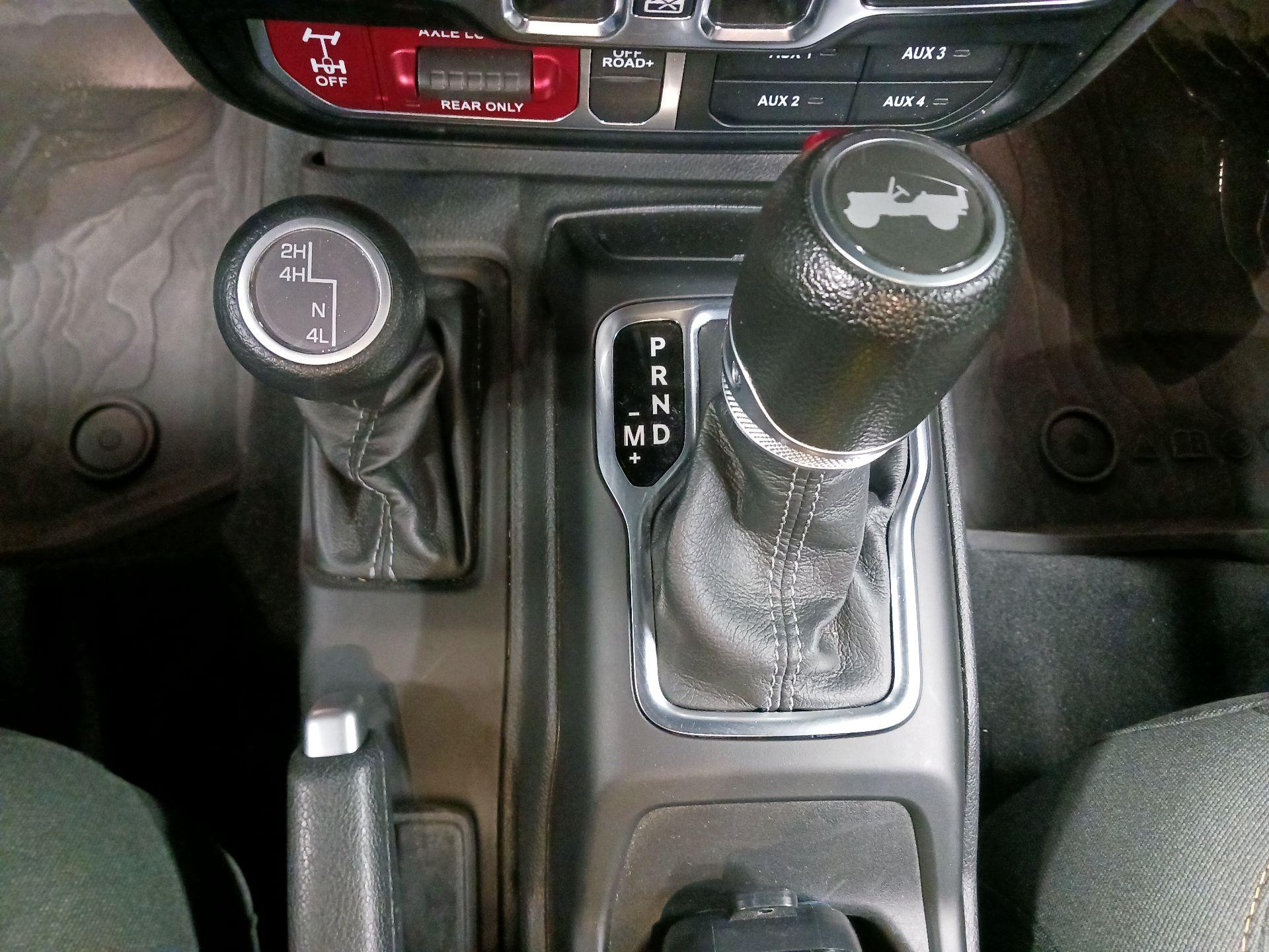 Thumbnail: 2024 Jeep Wrangler - 17