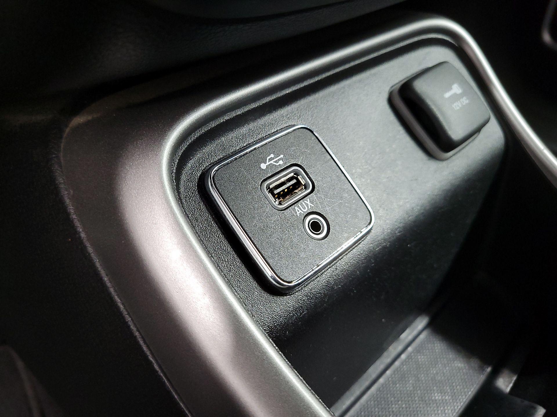 Thumbnail: 2018 Jeep Compass - 18