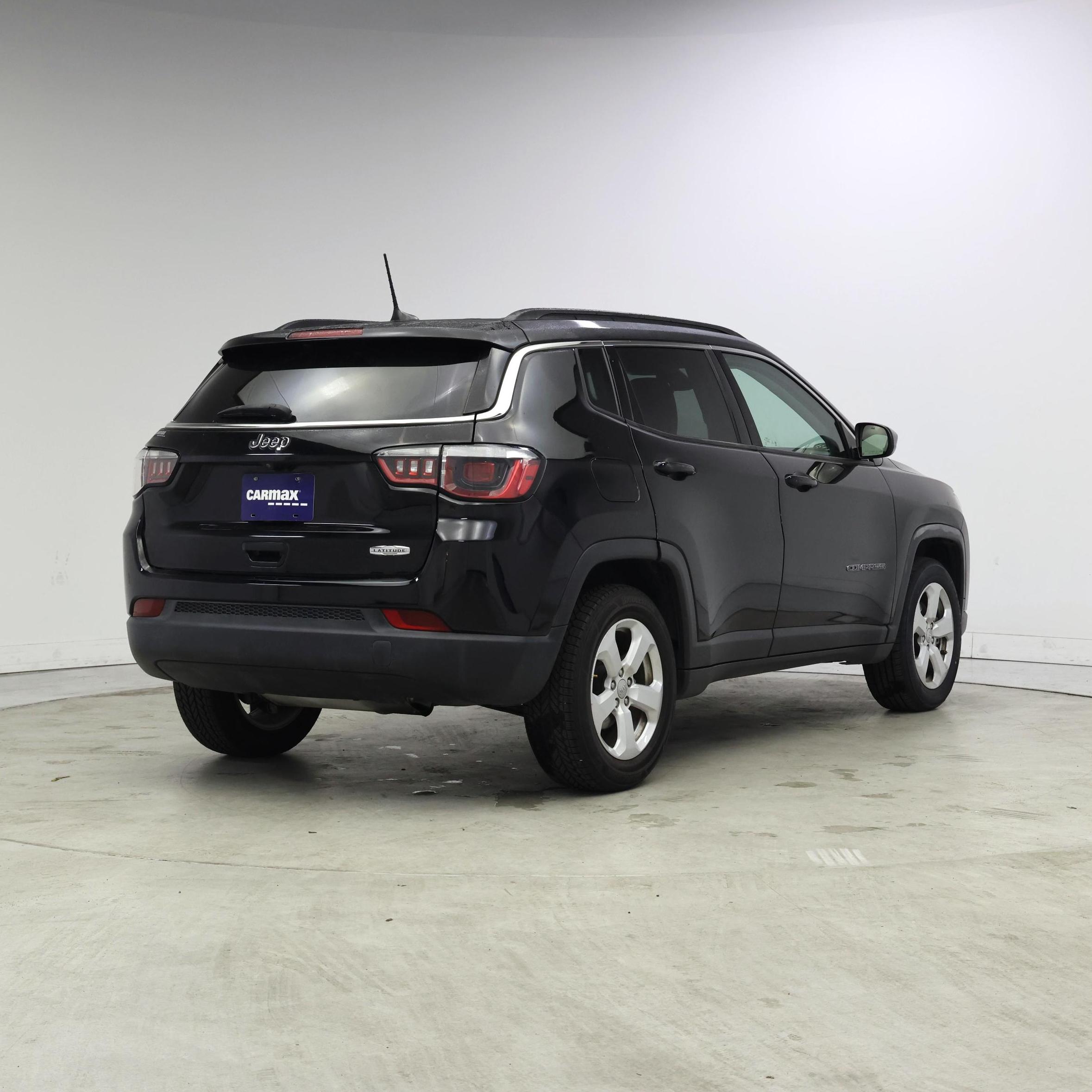 Thumbnail: 2018 Jeep Compass - 8