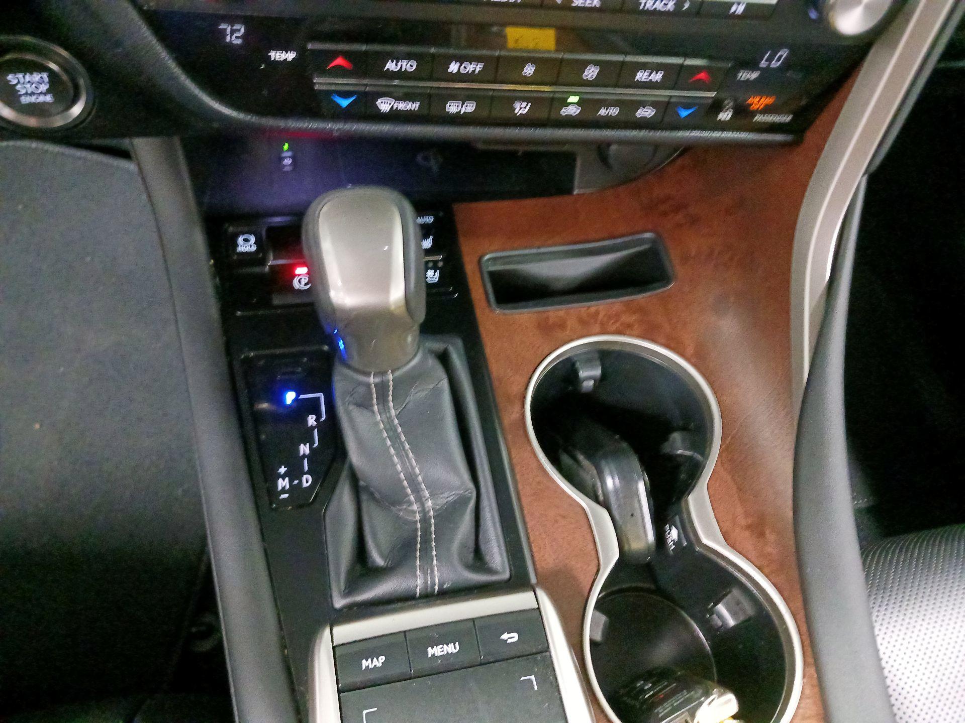Thumbnail: 2021 Lexus RX - 15