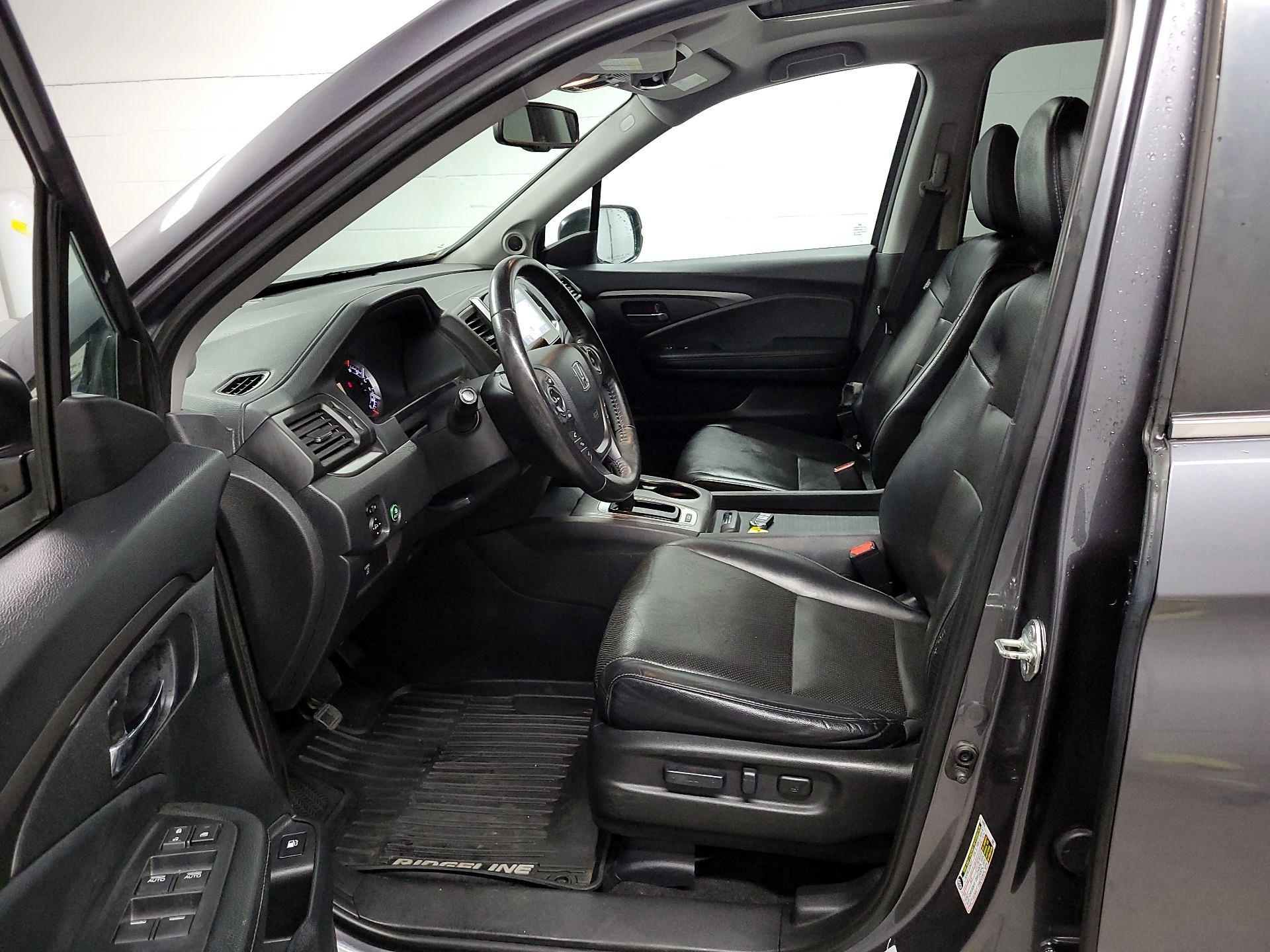 Thumbnail: 2019 Honda Ridgeline - 11