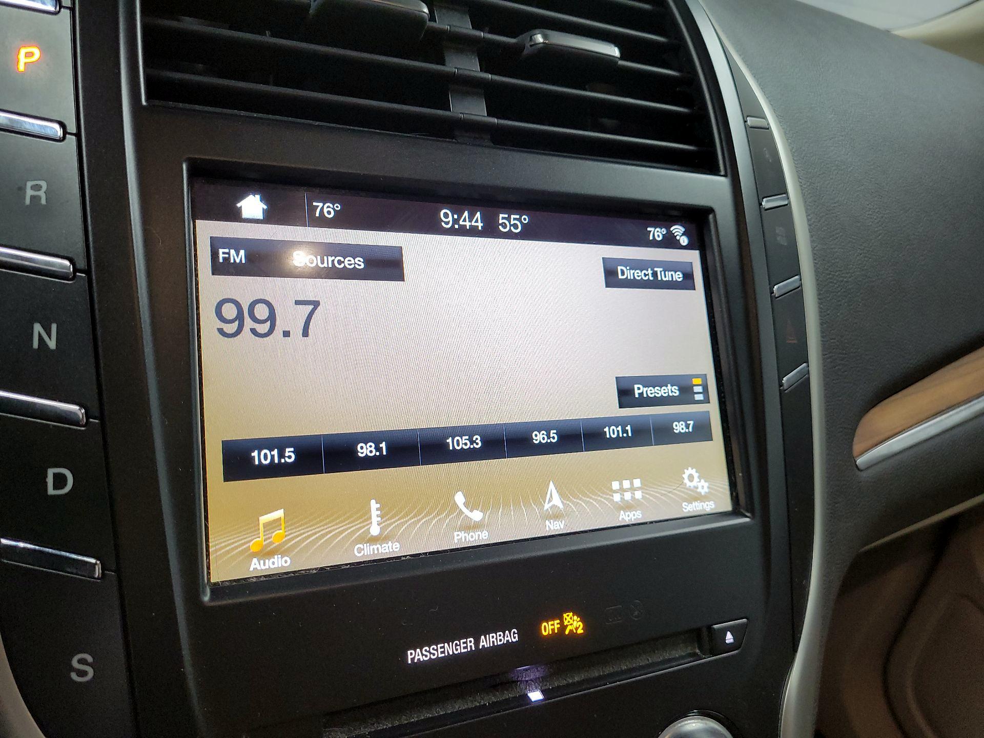 Thumbnail: 2018 Lincoln MKC - 16