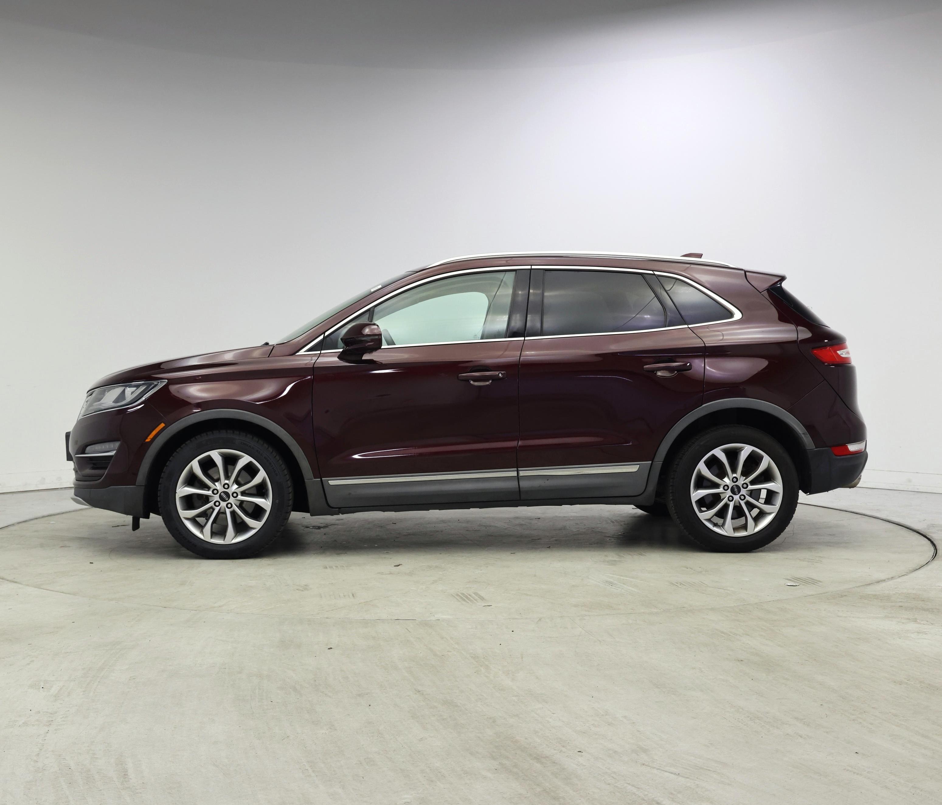 Thumbnail: 2018 Lincoln MKC - 3