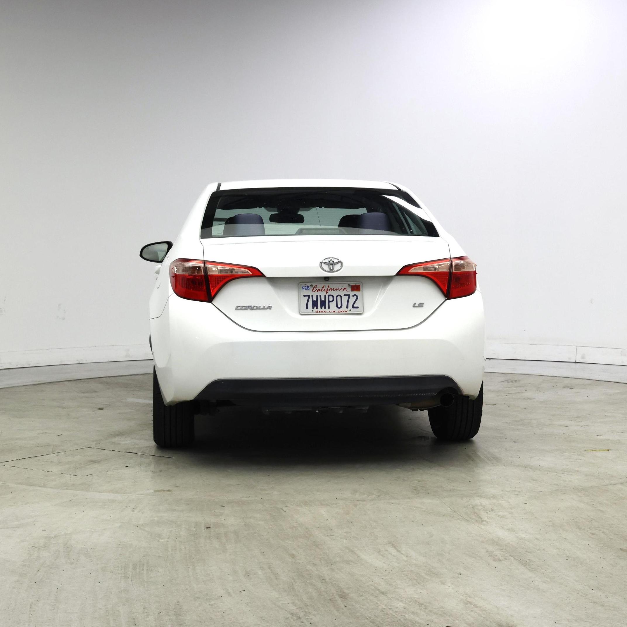 Thumbnail: 2017 Toyota Corolla - 6