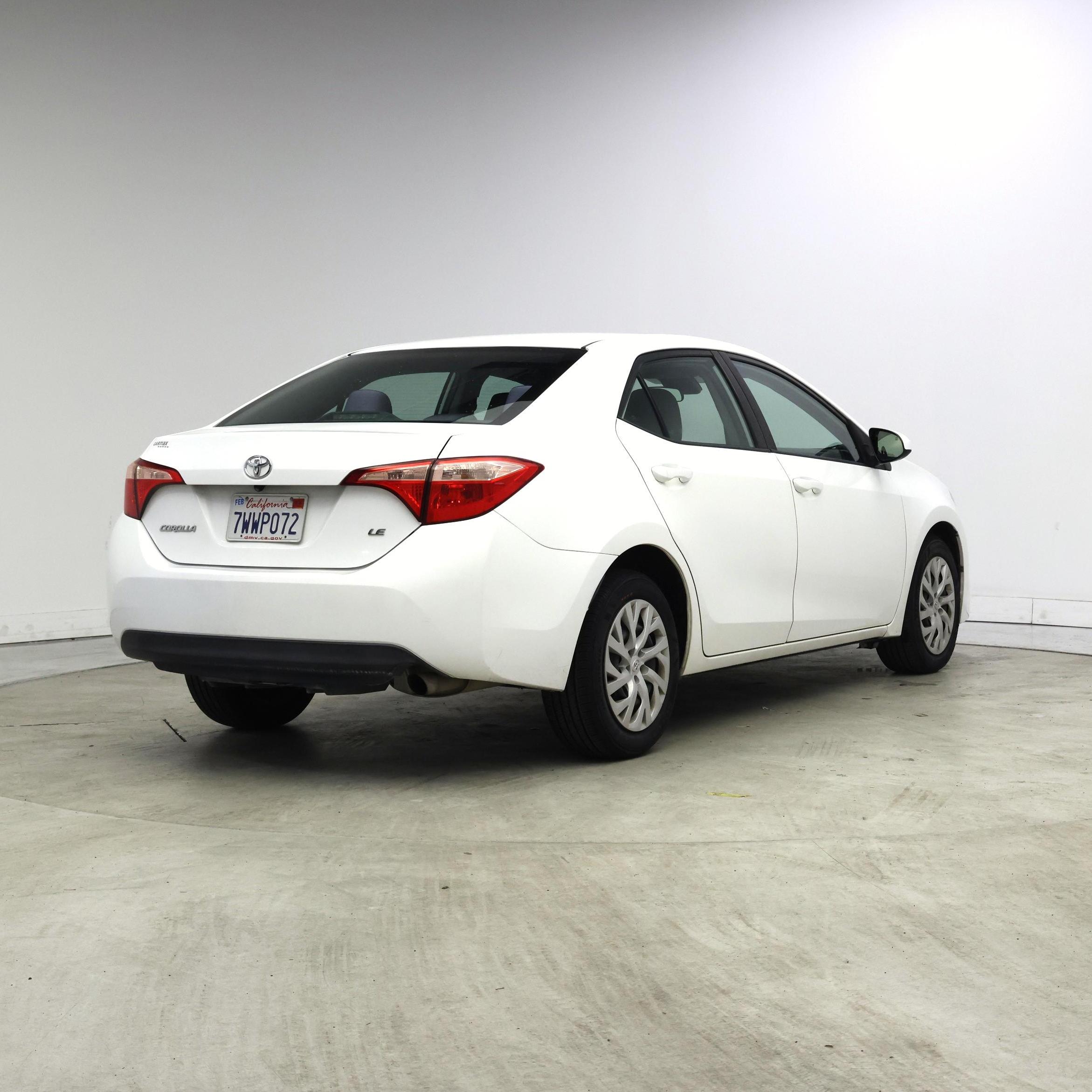 Thumbnail: 2017 Toyota Corolla - 8