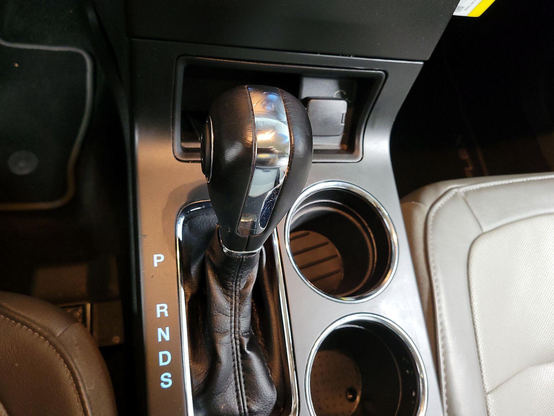 Thumbnail: 2019 Ford Flex - 16