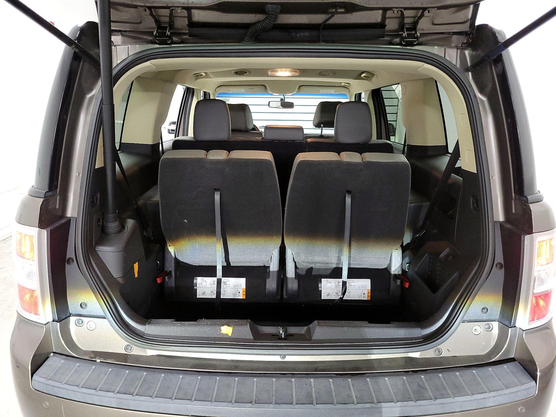 Thumbnail: 2019 Ford Flex - 18