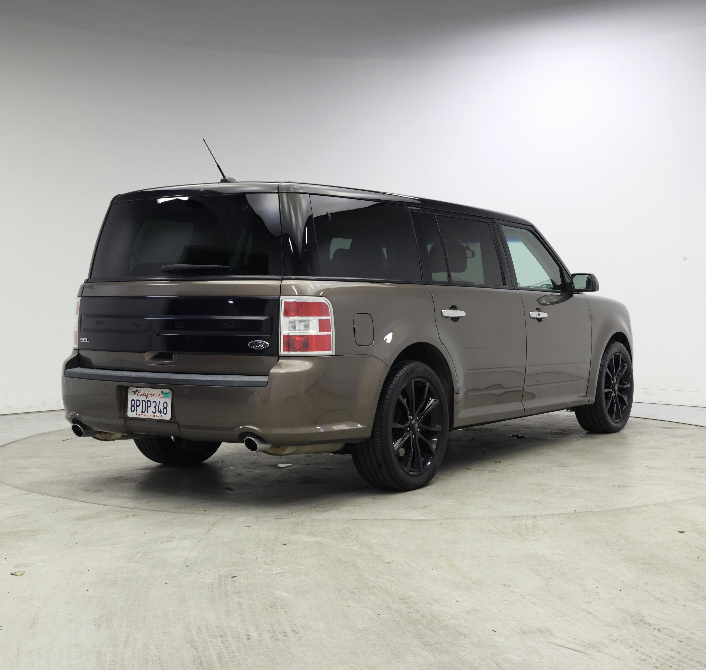 Thumbnail: 2019 Ford Flex - 8