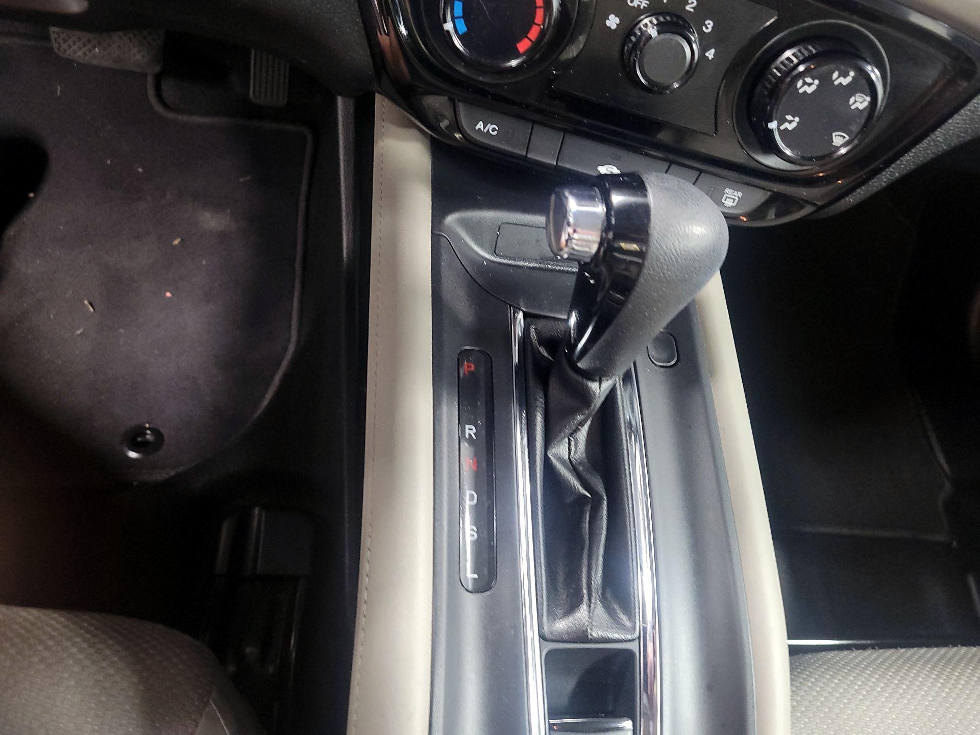 Thumbnail: 2018 Honda HR-V - 17