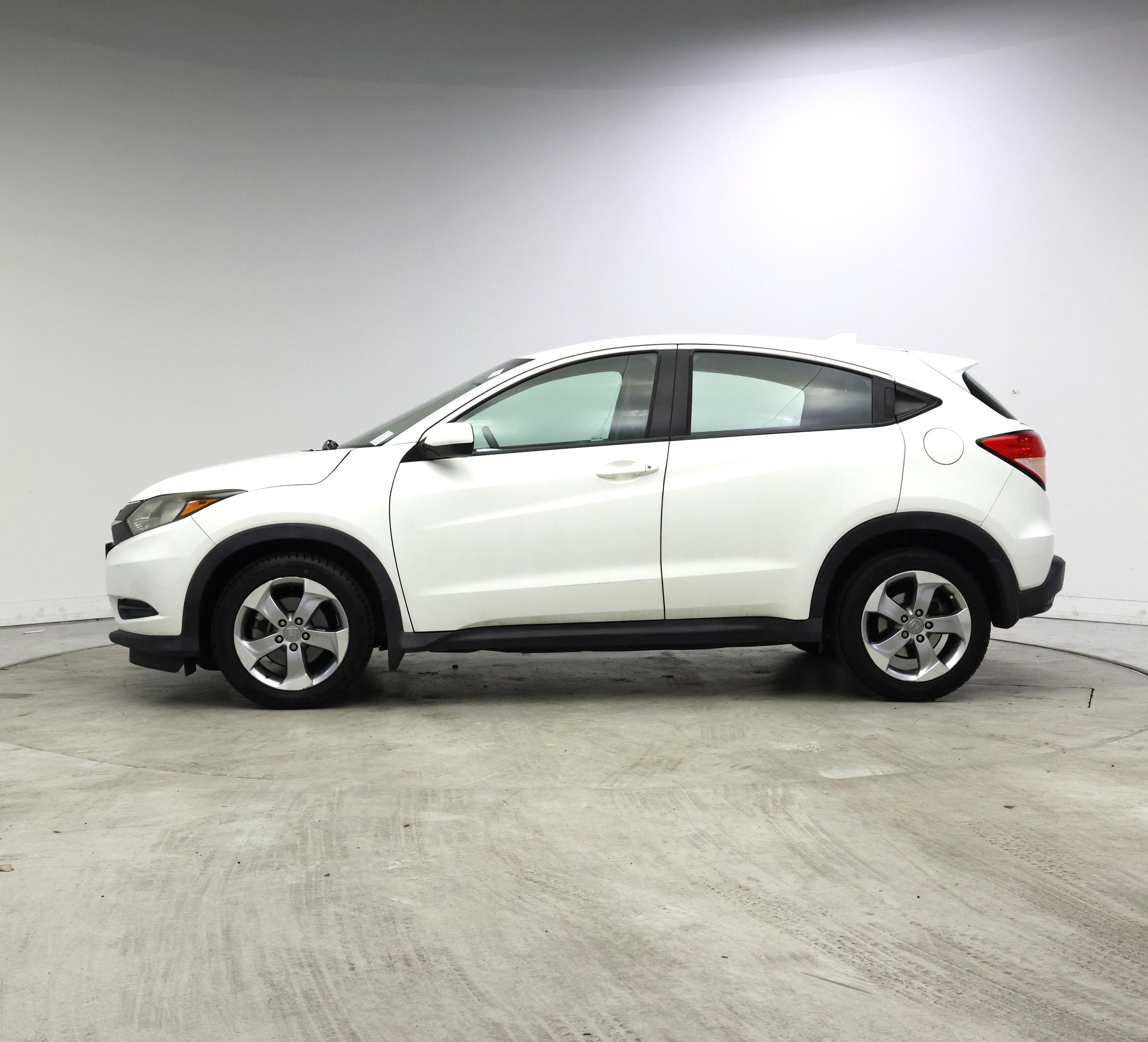 Thumbnail: 2018 Honda HR-V - 3