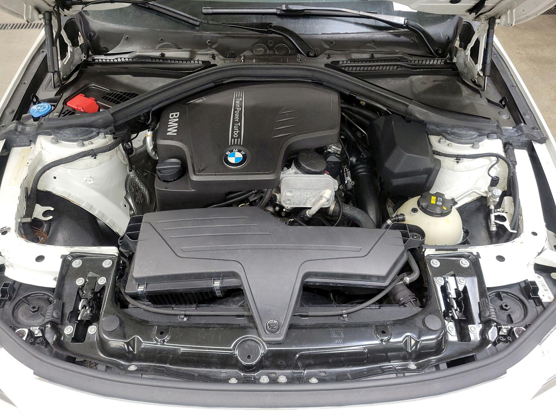 Thumbnail: 2017 BMW 3 Series - 20