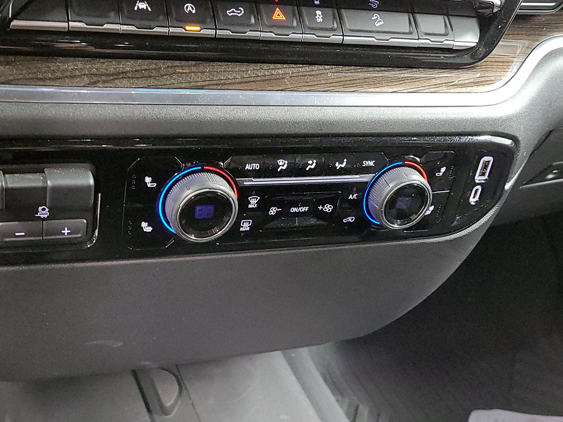 Thumbnail: 2022 Chevrolet Silverado 1500 - 15