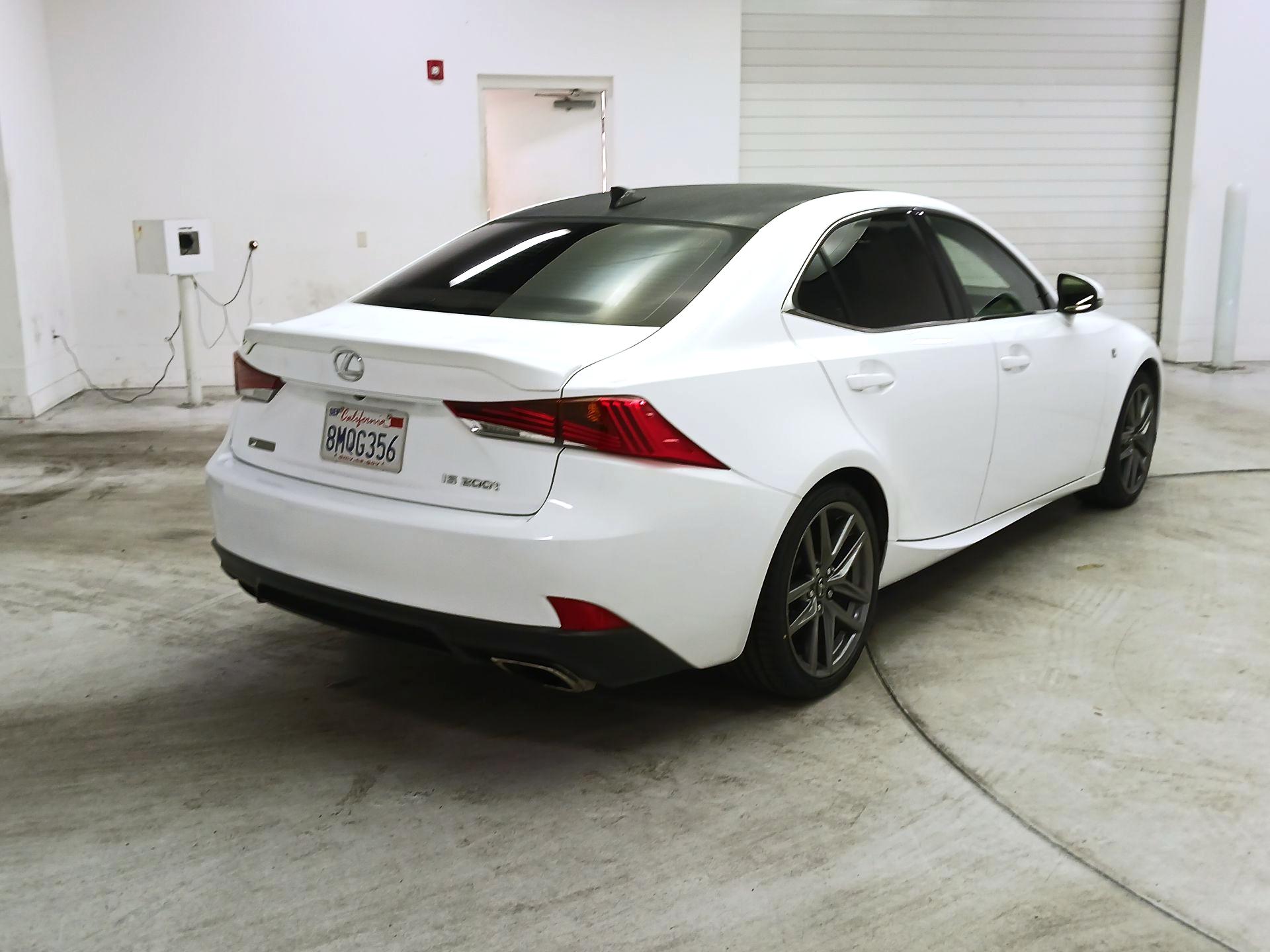 Thumbnail: 2017 Lexus IS - 5