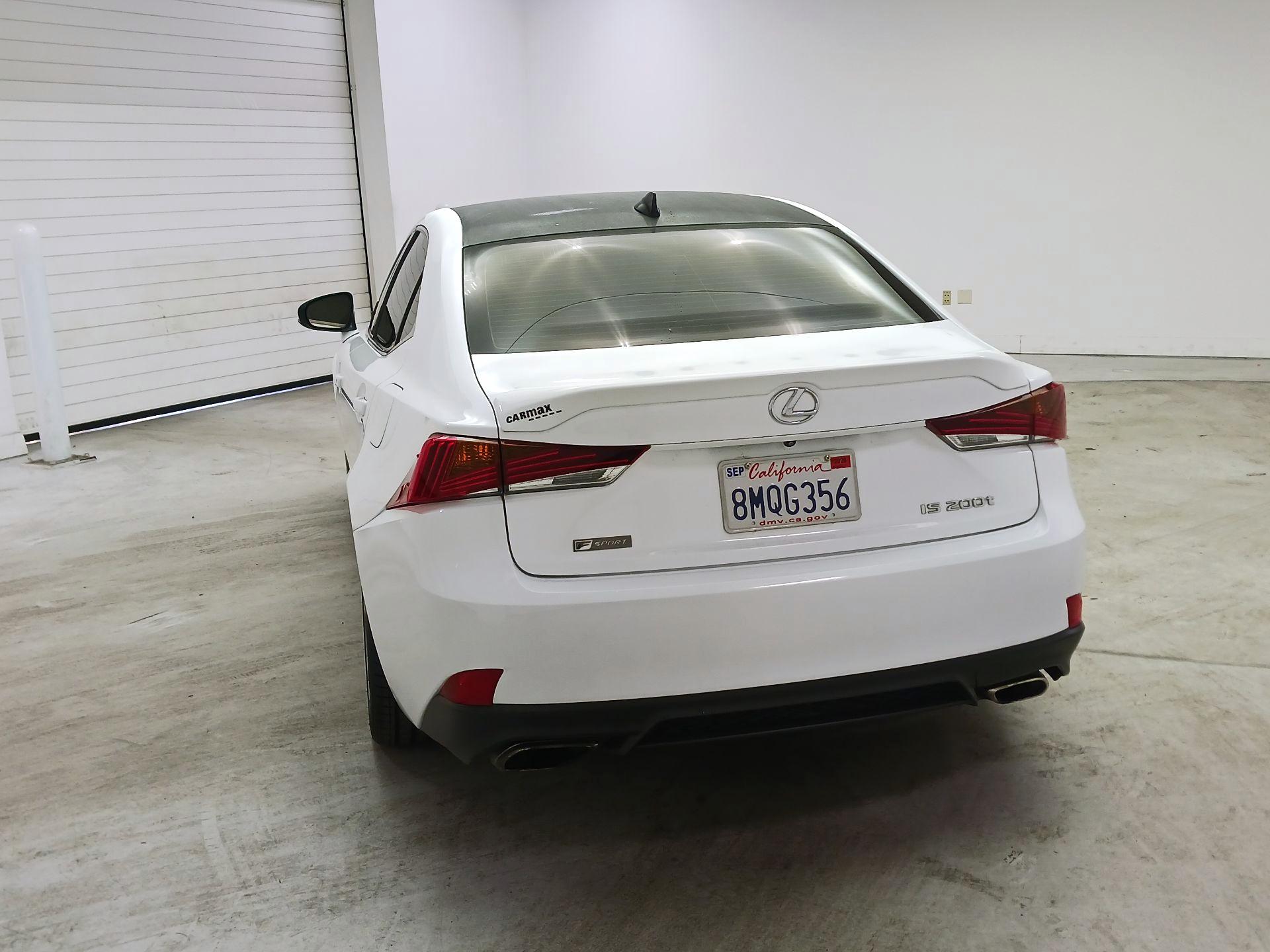 Thumbnail: 2017 Lexus IS - 7