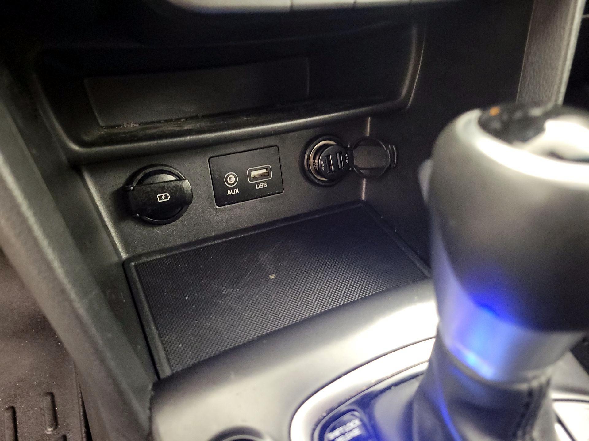 Thumbnail: 2019 Hyundai Kona - 18