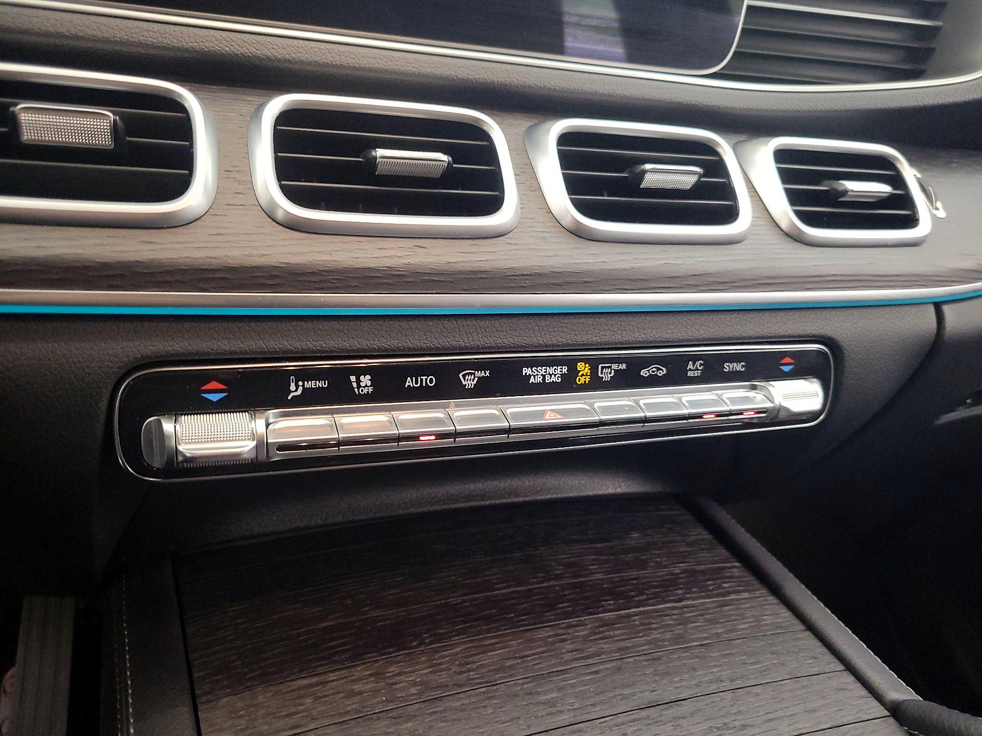 Thumbnail: 2022 Mercedes-Benz GLE - 17