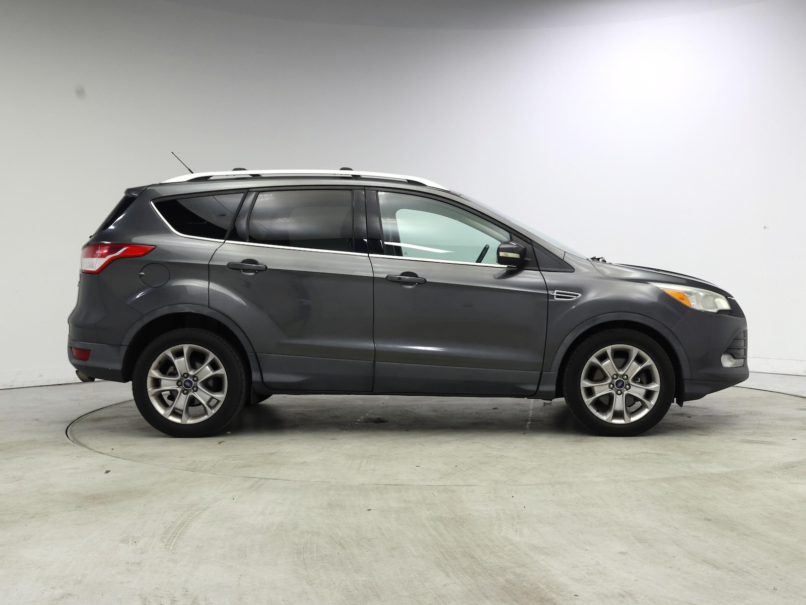 2015 Ford Escape Titanium - Photo 8