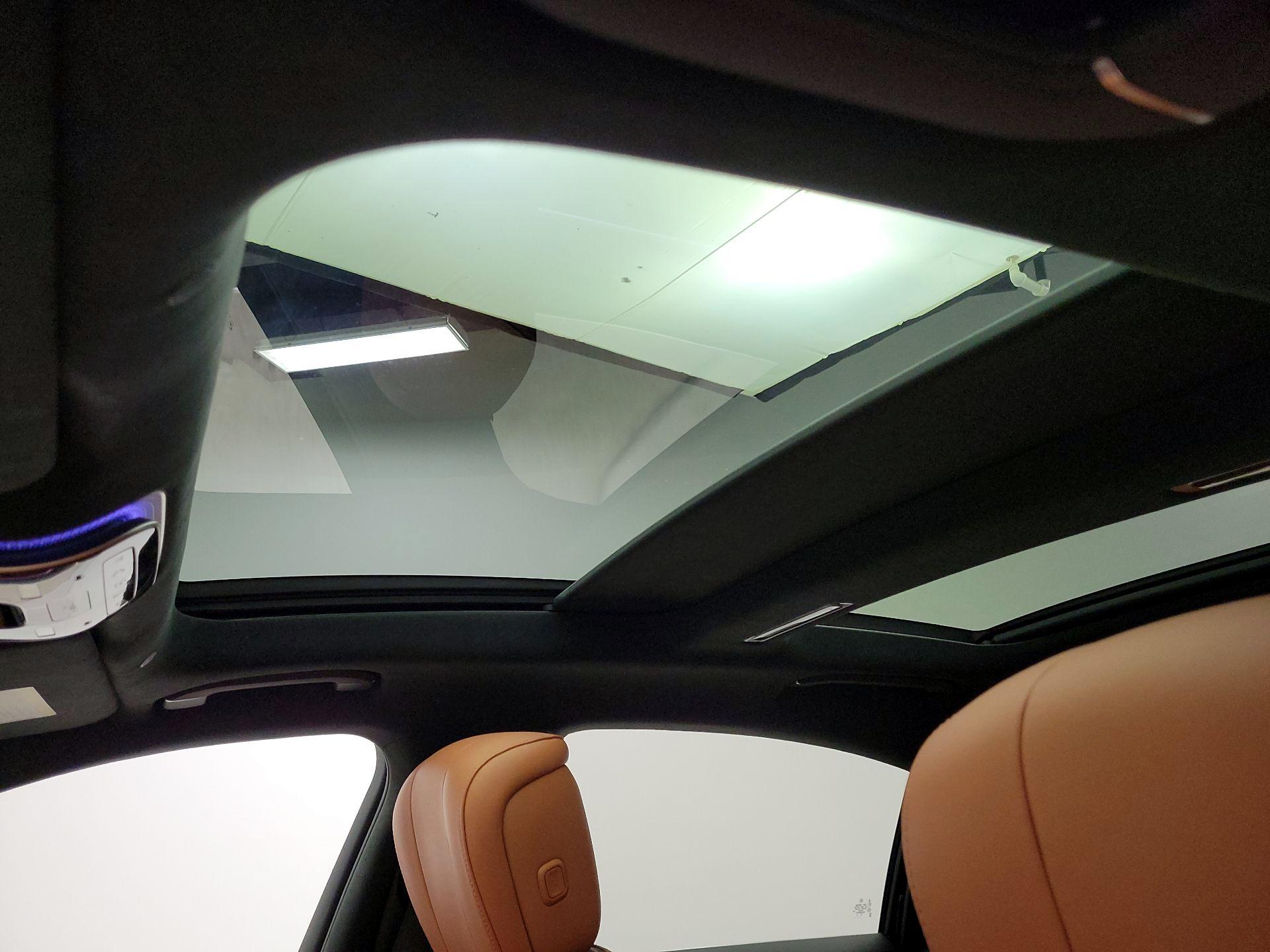 Thumbnail: 2022 Mercedes-Benz S-Class - 18