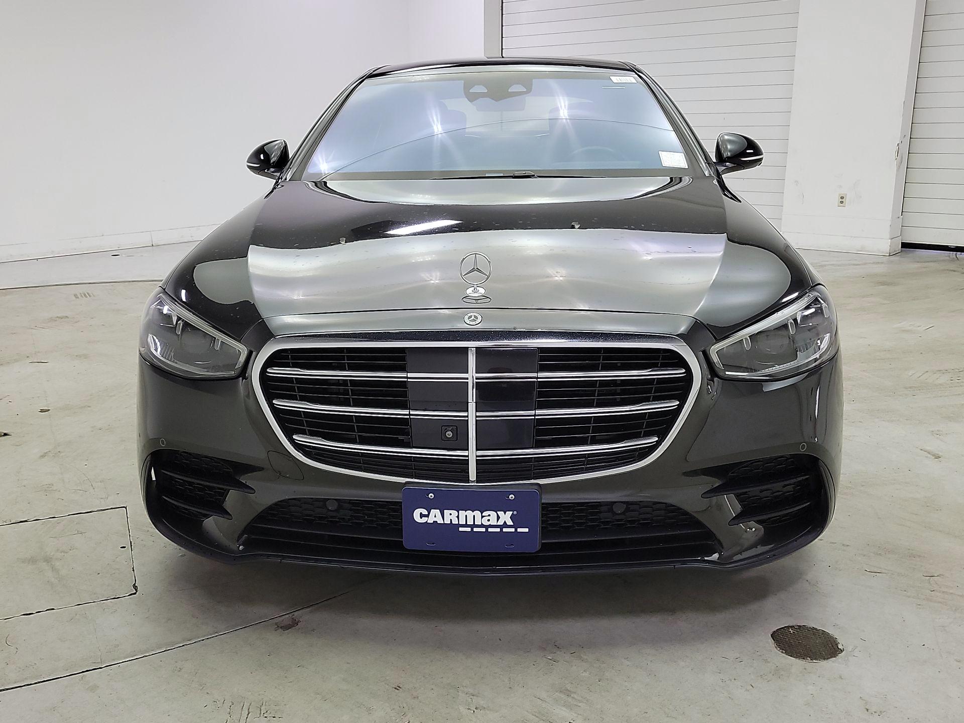 Thumbnail: 2022 Mercedes-Benz S-Class - 2