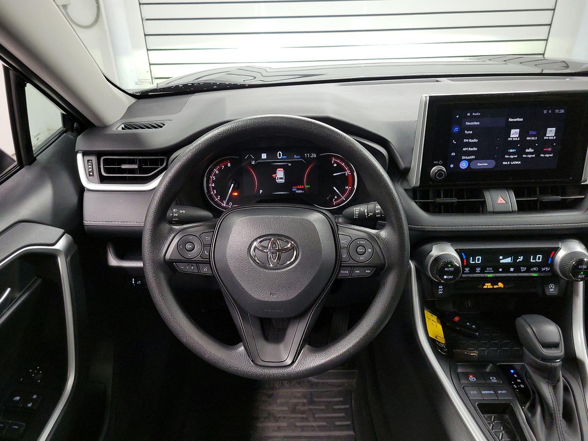 Thumbnail: 2025 Toyota RAV4 - 10