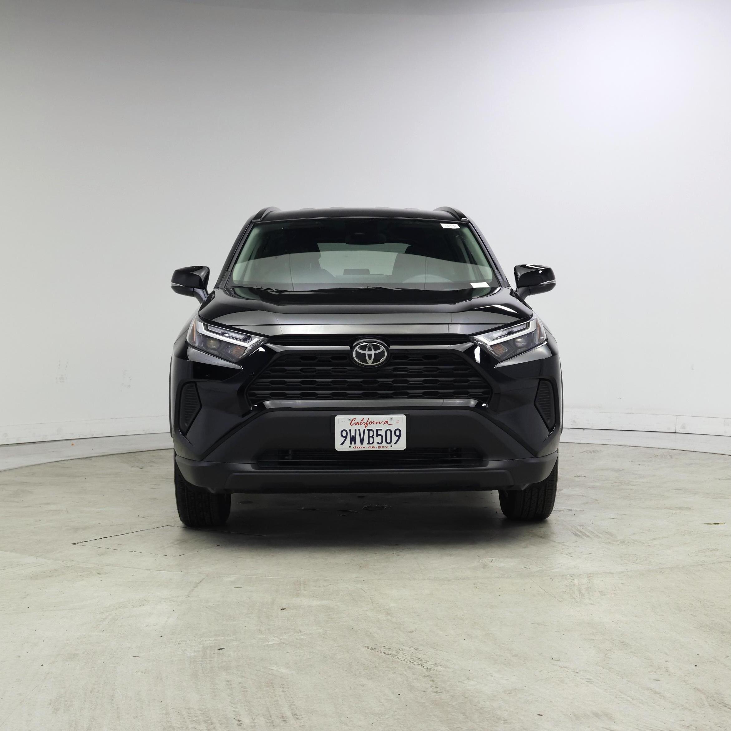 Thumbnail: 2025 Toyota RAV4 - 5