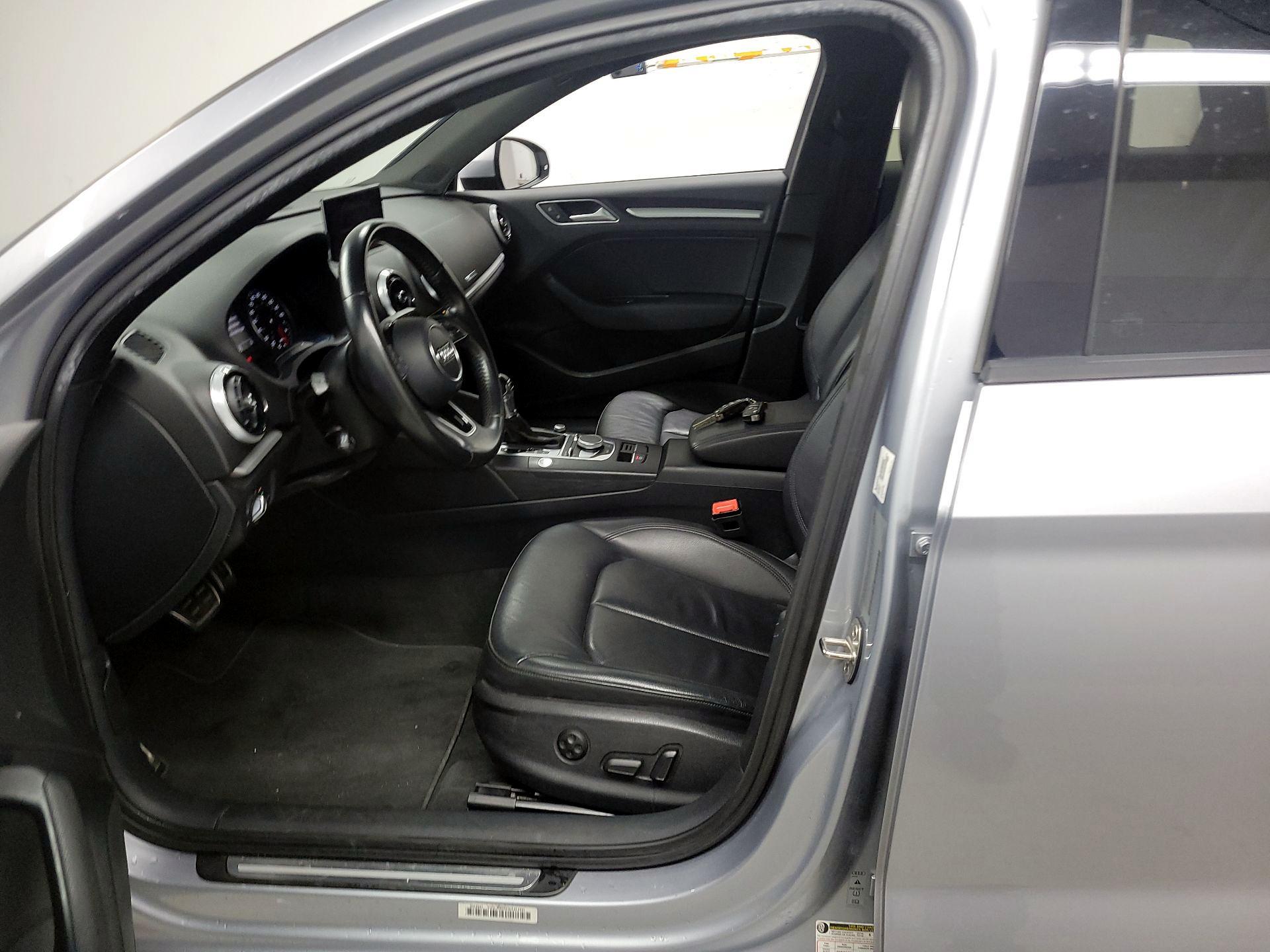 Thumbnail: 2017 Audi A3 - 11