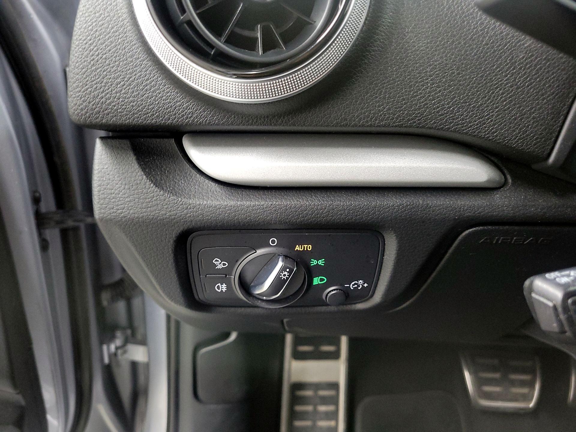 Thumbnail: 2017 Audi A3 - 13