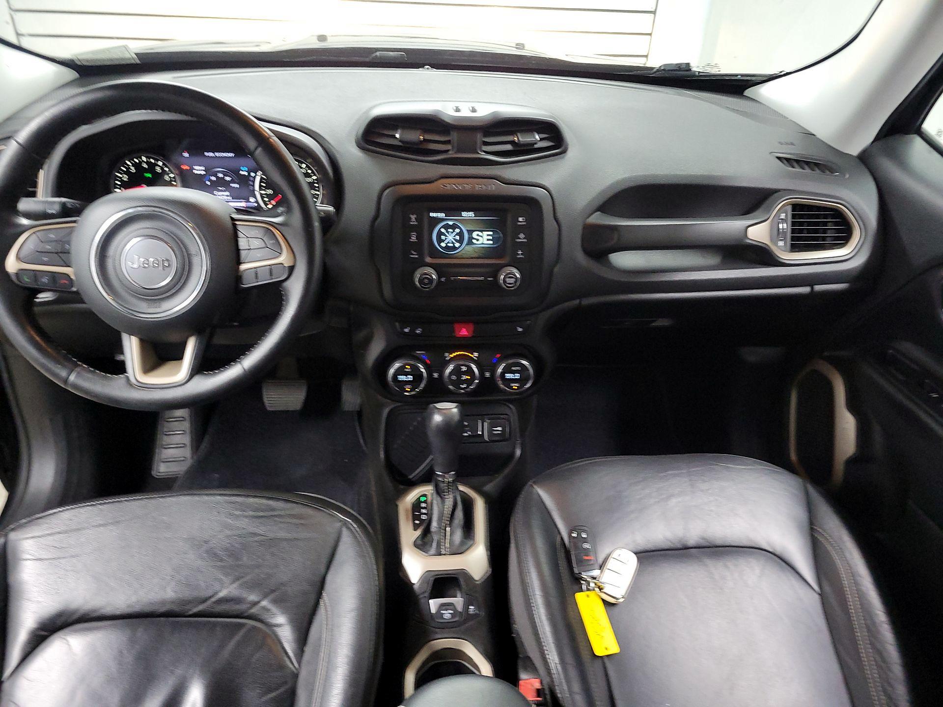 Thumbnail: 2017 Jeep Renegade - 9