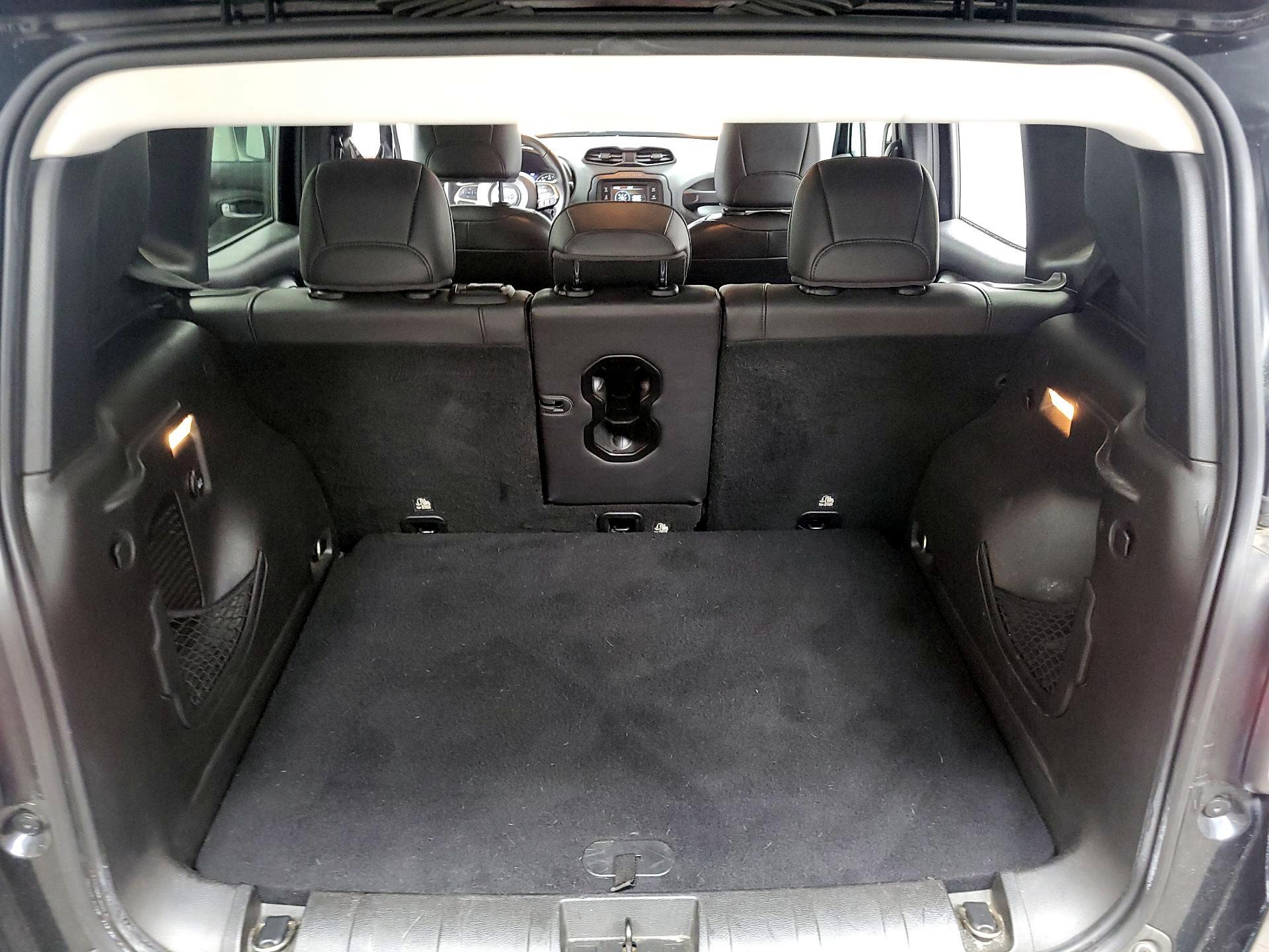 Thumbnail: 2017 Jeep Renegade - 20