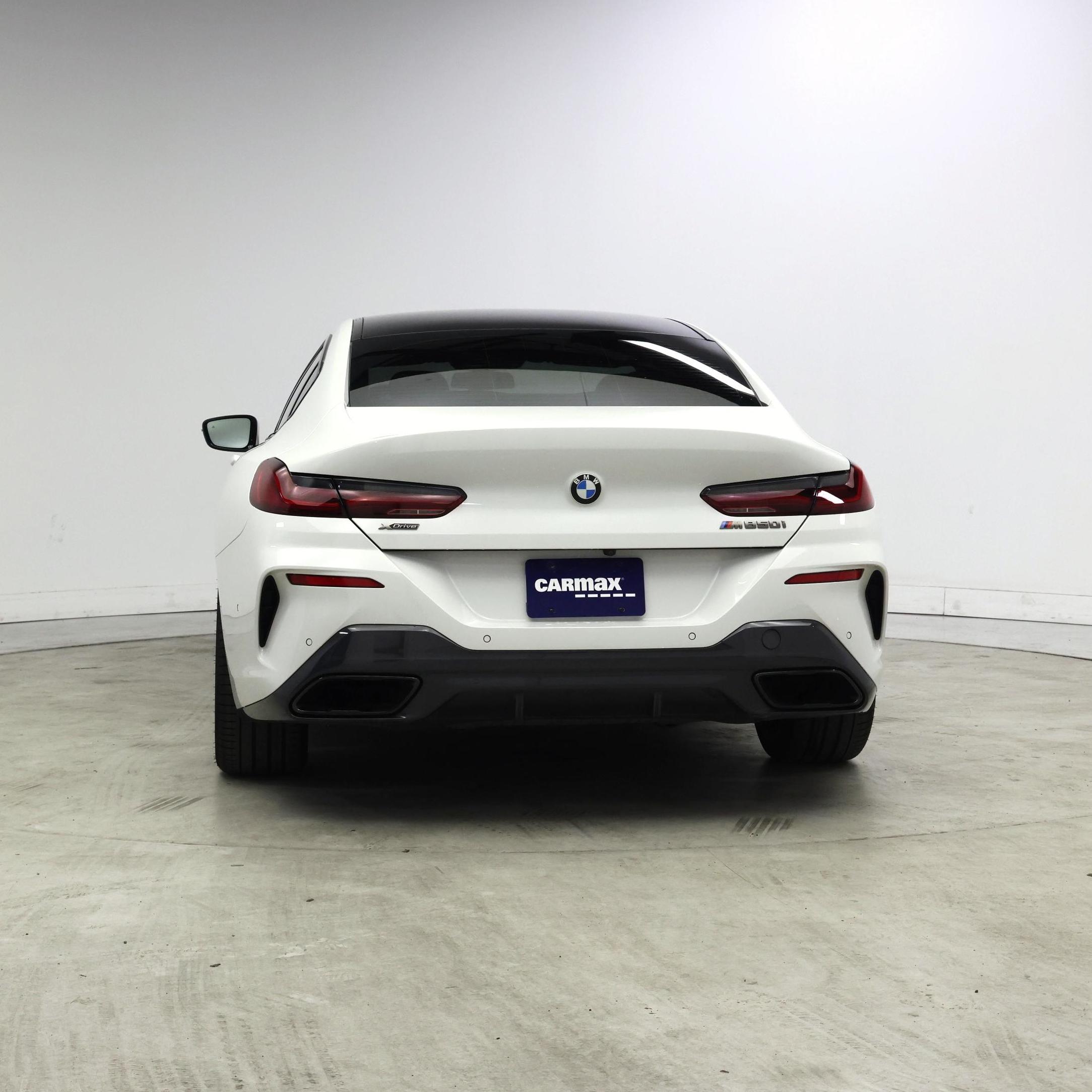 Thumbnail: 2022 BMW 8 Series - 6