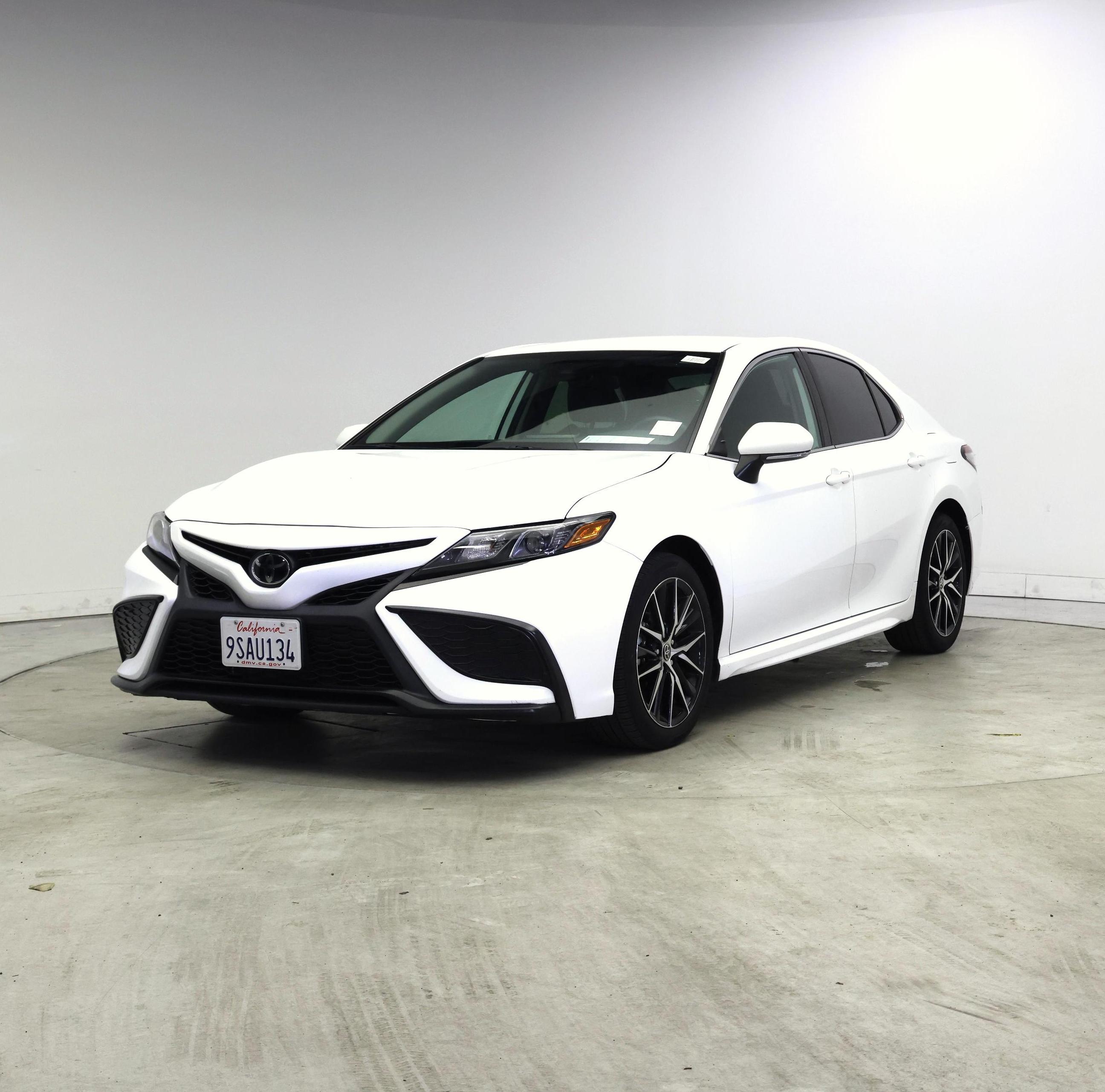 Thumbnail: 2024 Toyota Camry - 4