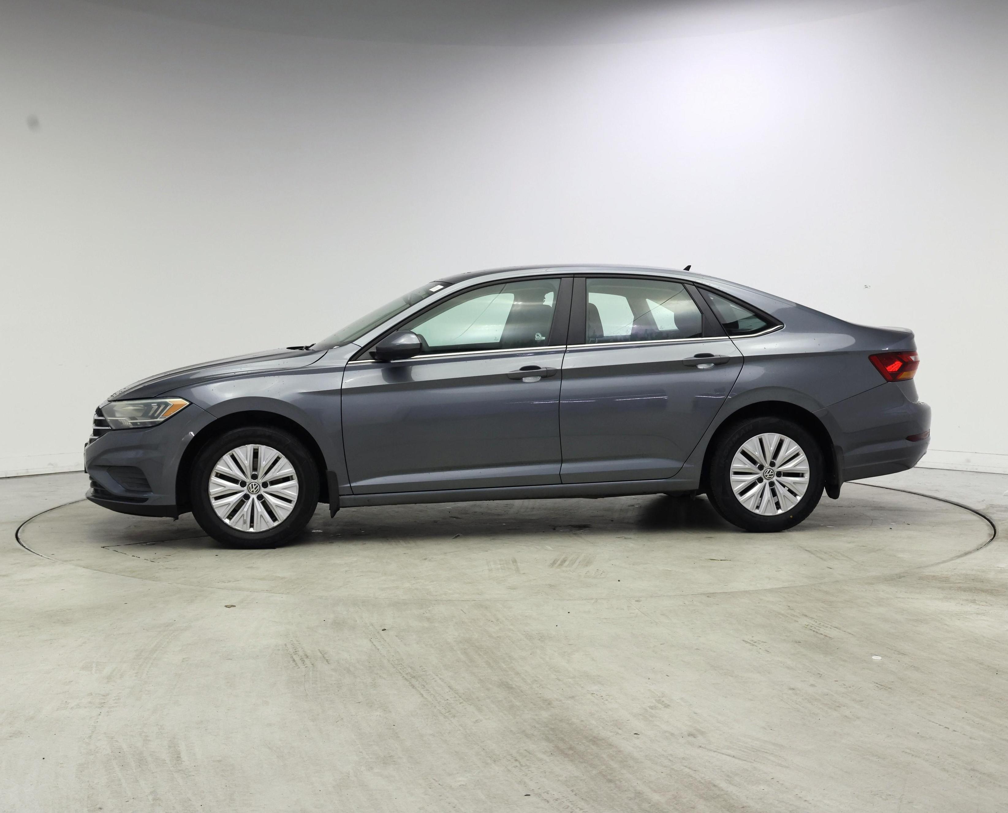 Thumbnail: 2019 Volkswagen Jetta - 3