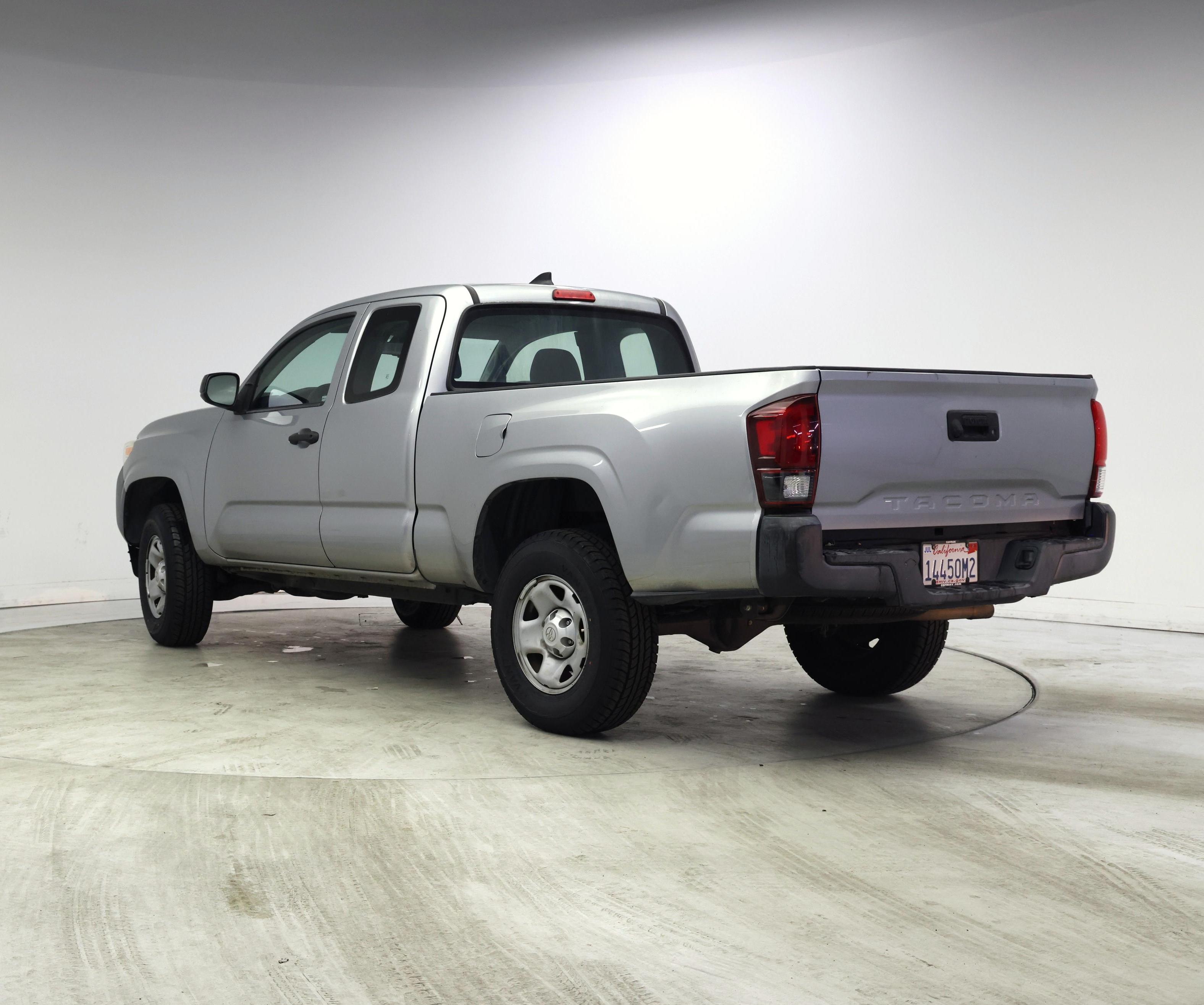 Thumbnail: 2018 Toyota Tacoma - 2