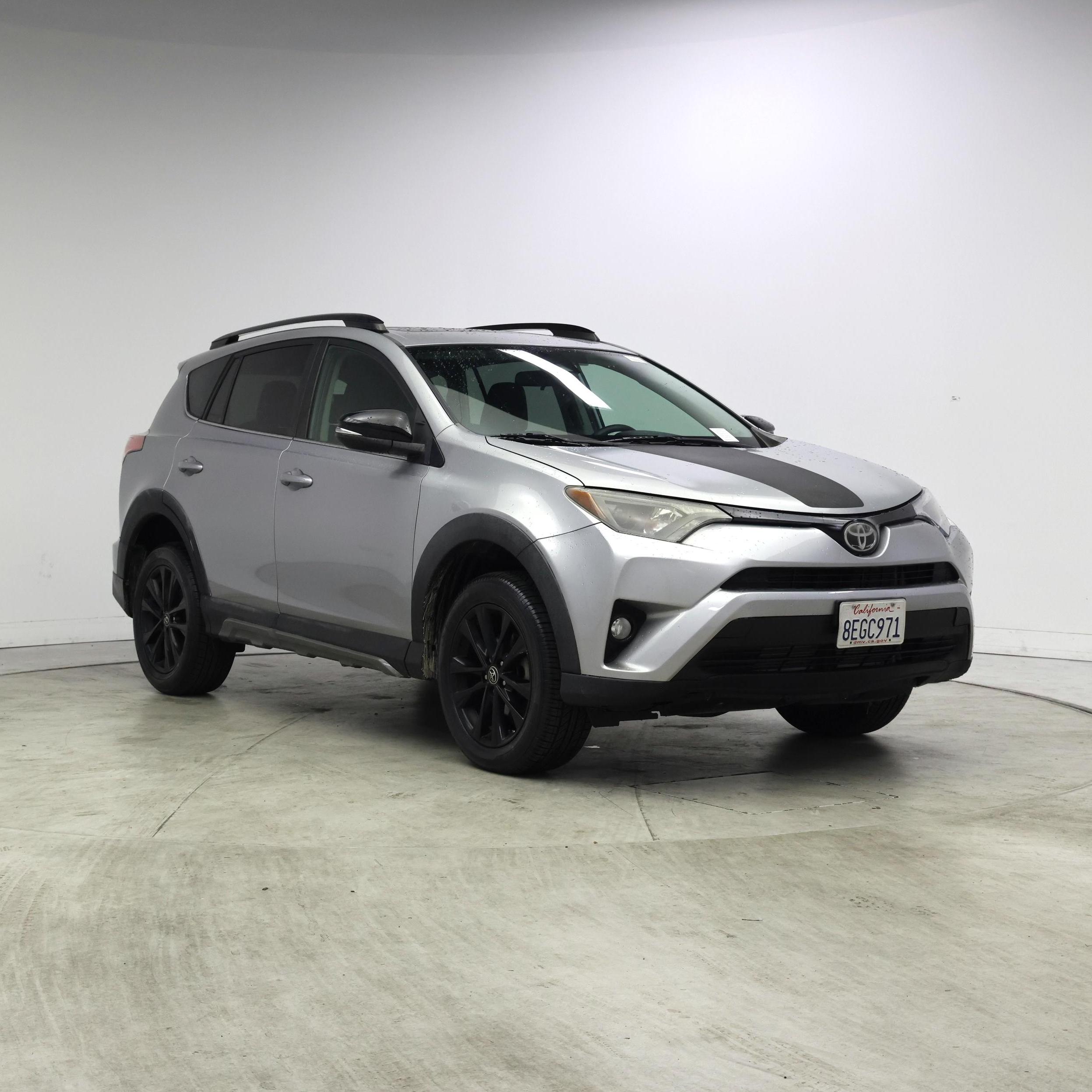 Silver 2018 Toyota RAV4 SUV / Crossover Front-Wheel Drive Automatic