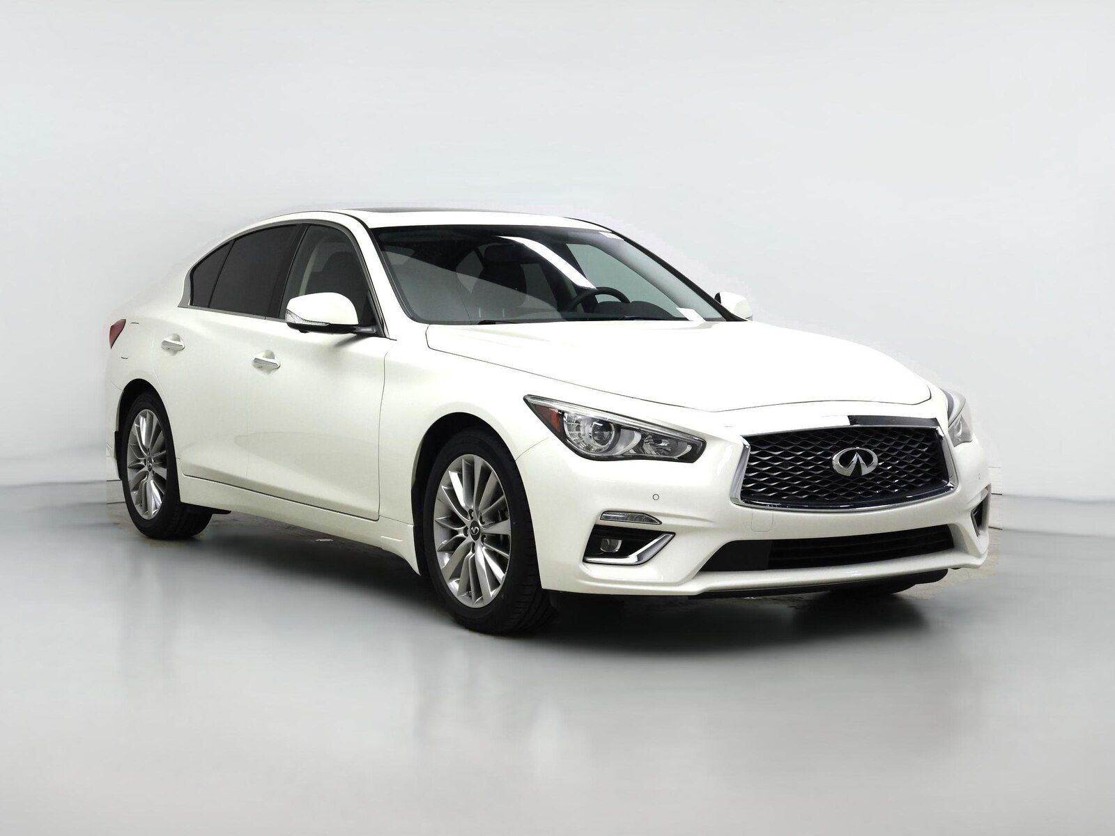 2022 INFINITI Q50