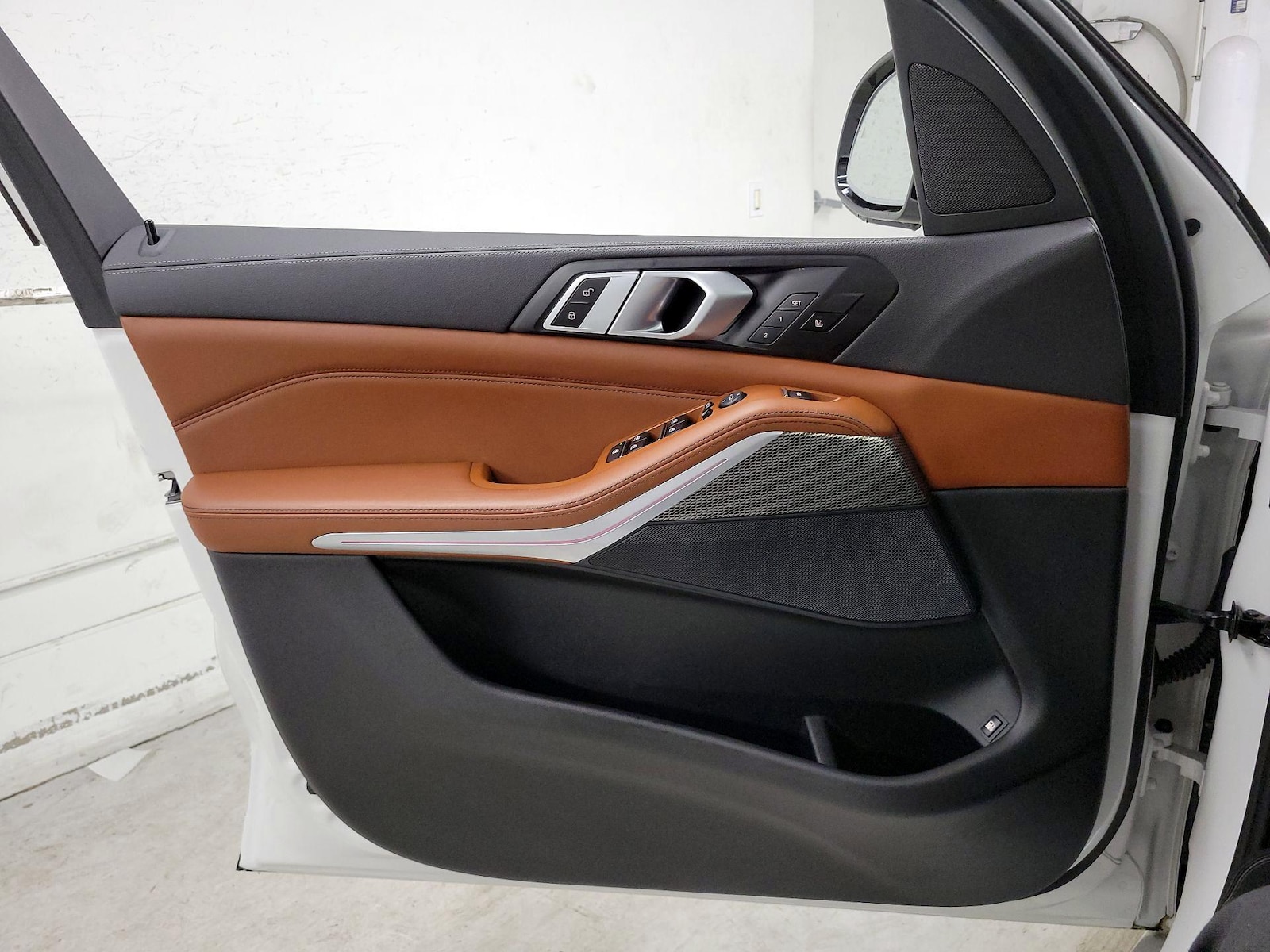 2022 BMW X5 45e - Photo 13