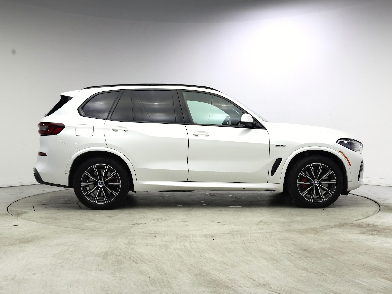 2022 BMW X5 45e - Photo 8