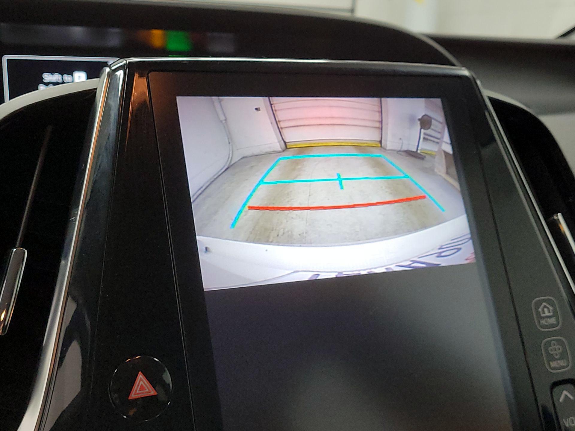 Thumbnail: 2017 Toyota Prius Prime - 15