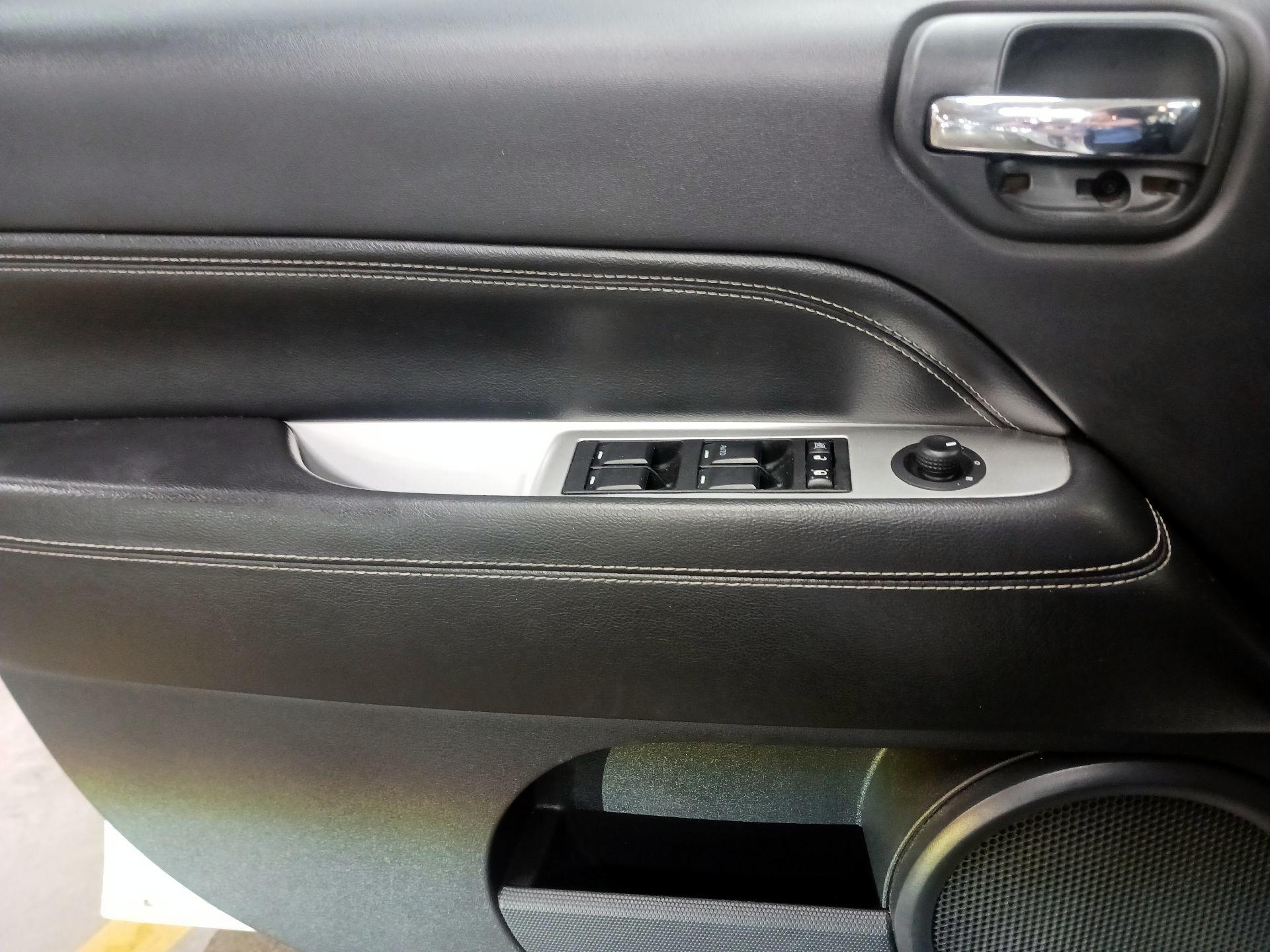 Thumbnail: 2017 Jeep Compass - 12