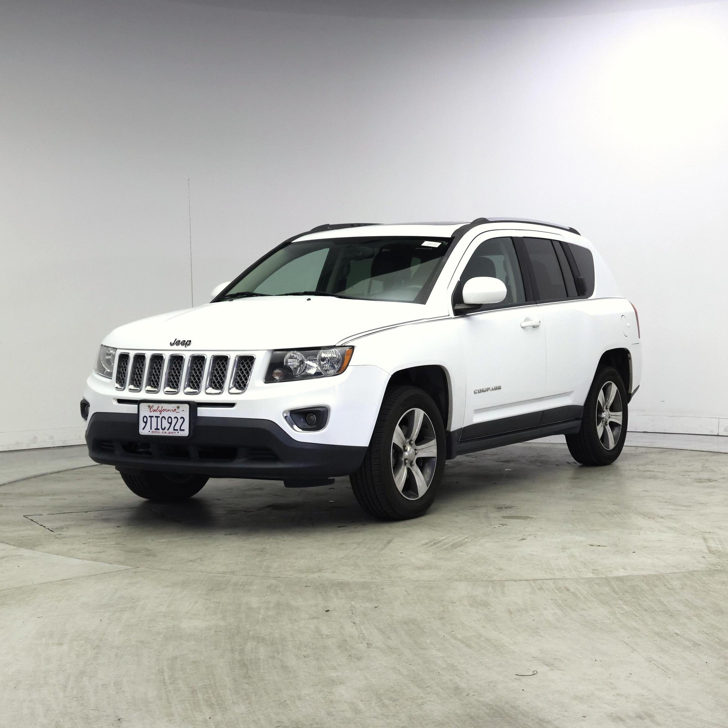 Thumbnail: 2017 Jeep Compass - 4